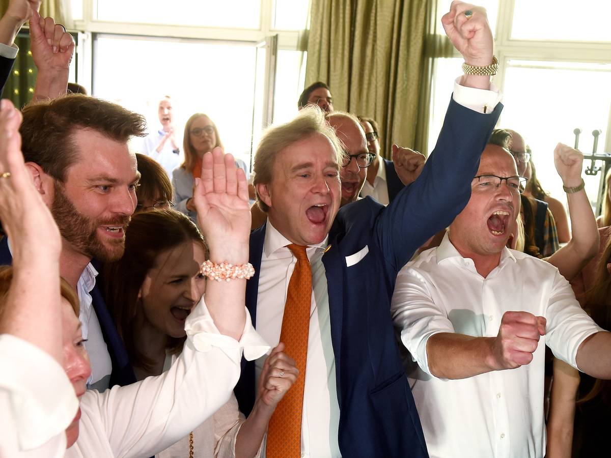 CDU jubelt in Köln über den Sieg in Nordrhein-Westfalen.