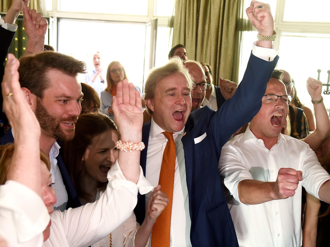 CDU jubelt in Köln über den Sieg in Nordrhein-Westfalen.