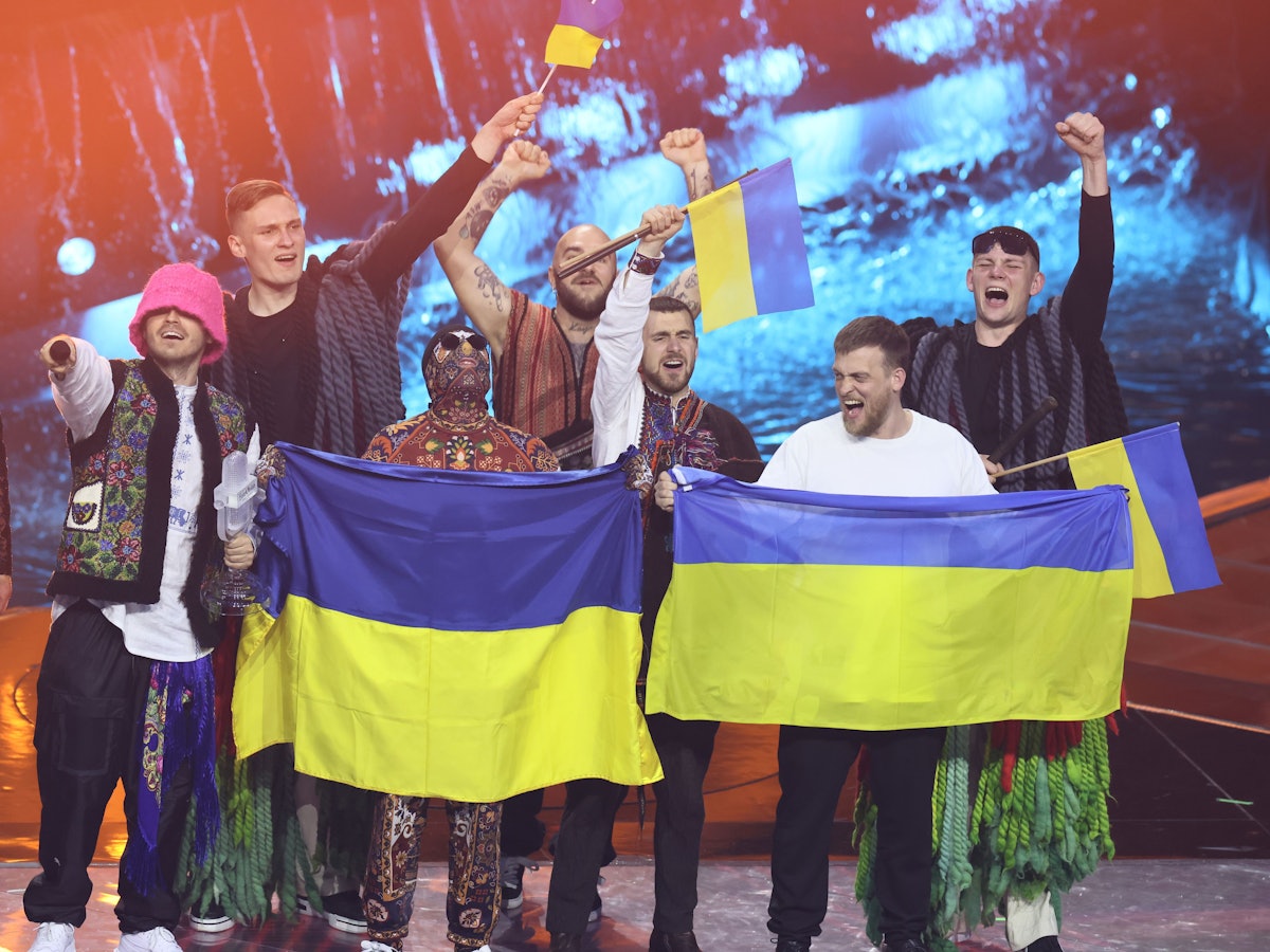 Das Kalush Orchestra aus der Ukraine jubelt über den Gewinn des Eurovision Song Contest (ESC) am 14. Mai 2022.