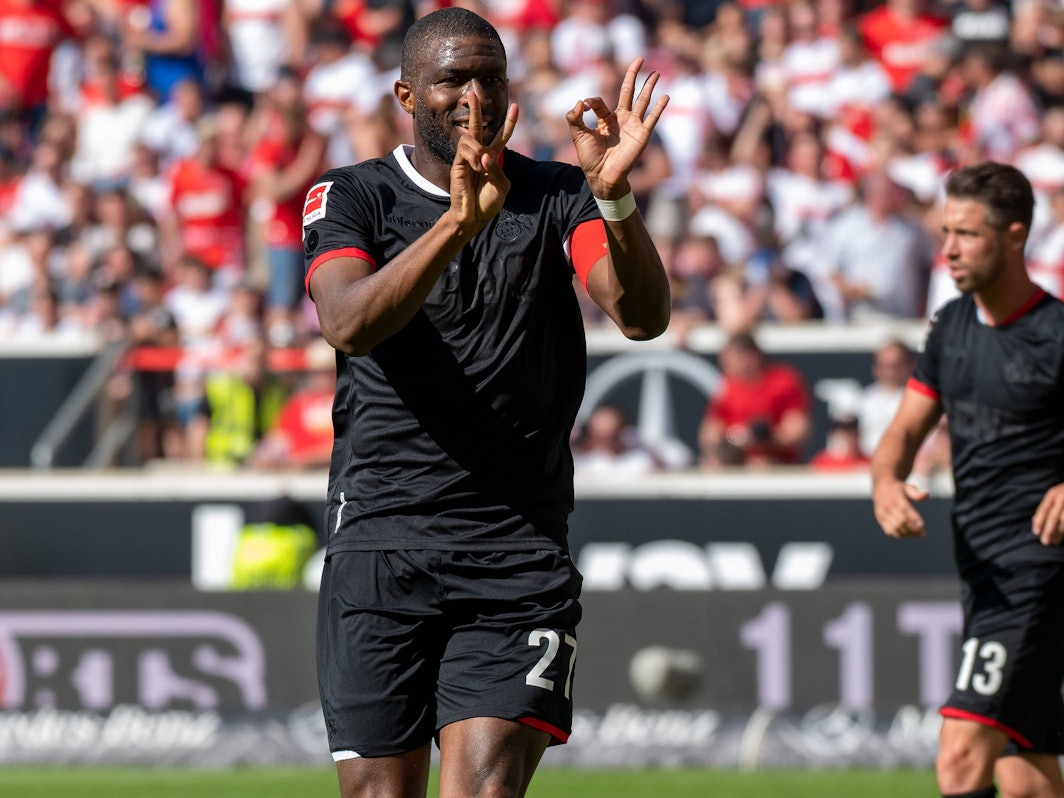 Anthony Modeste trifft für den 1. FC Köln gegen Stuttgart.