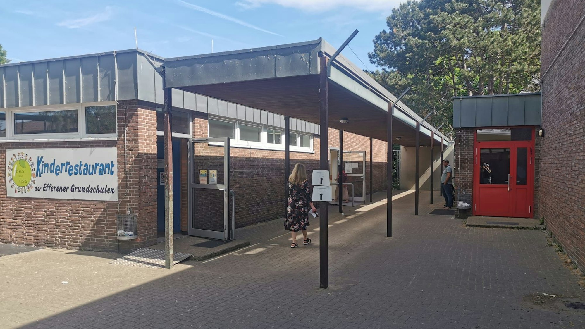 Wahllokal in Hürth-Efferen am Wahlsonntag 15. Mai.