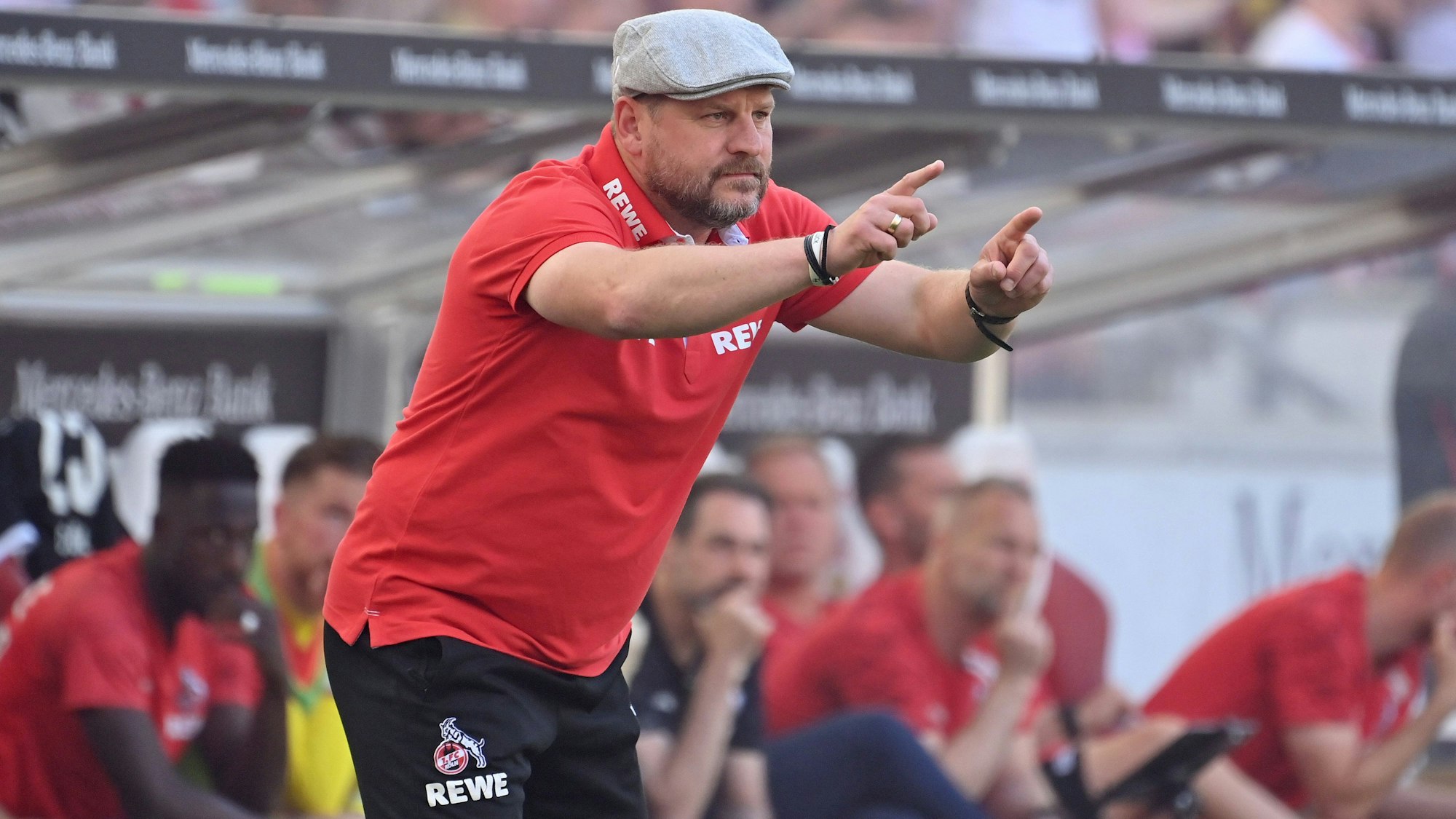 Steffen Baumgart trainiert den 1. FC Köln gegen den VfB Stuttgart.