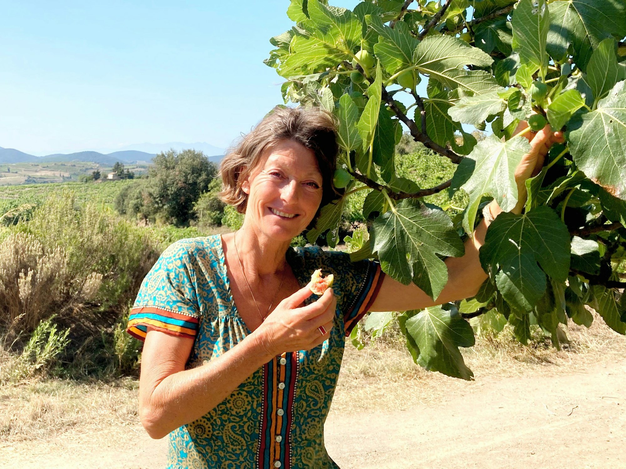 Winzerin Rolinka lacht in der RTL-Show„ Bauer sucht Frau International“ am 16. Mai 2022.