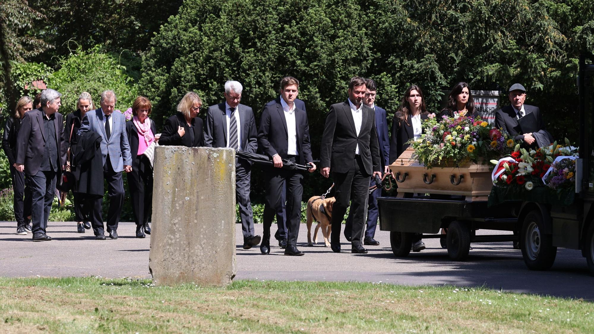 Leo Wildens Beerdigung auf dem Kölner Nordfriedhof