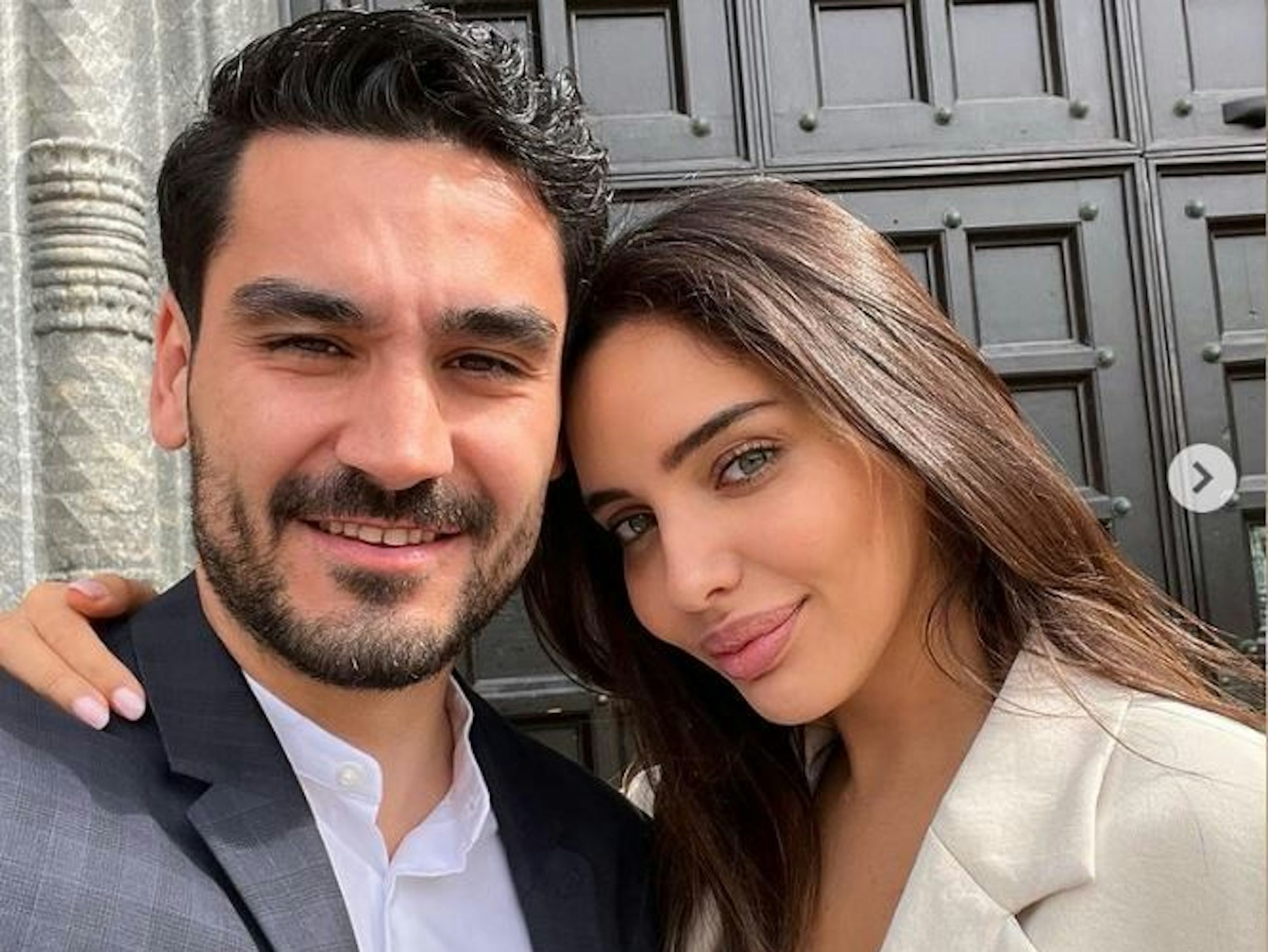 Ilkay Gündogan hat seine Freundin Sara Arfaoui geheiratet. Arfaoui postete dieses Selfie am 17. Mai 2022 auf ihrem Instagram-Account @sarabenamira
Screenshot aufgenommen von Tobias Schrader