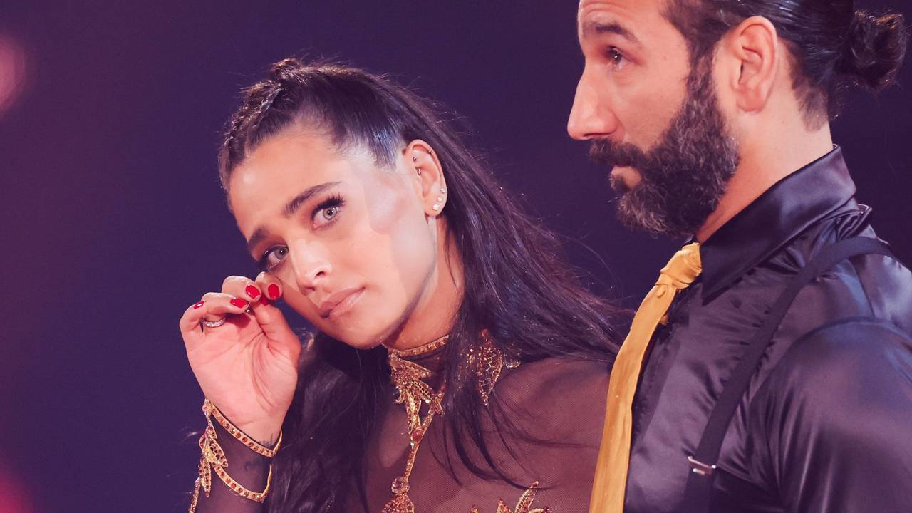 Nach ihrem Ausscheiden bei „Let's Dance“, hat sich Amira Pocher erstmals zu Wort gemeldet. Unser Foto zeigt sie mit Tränen in den Augen bei der Tanz-Show.