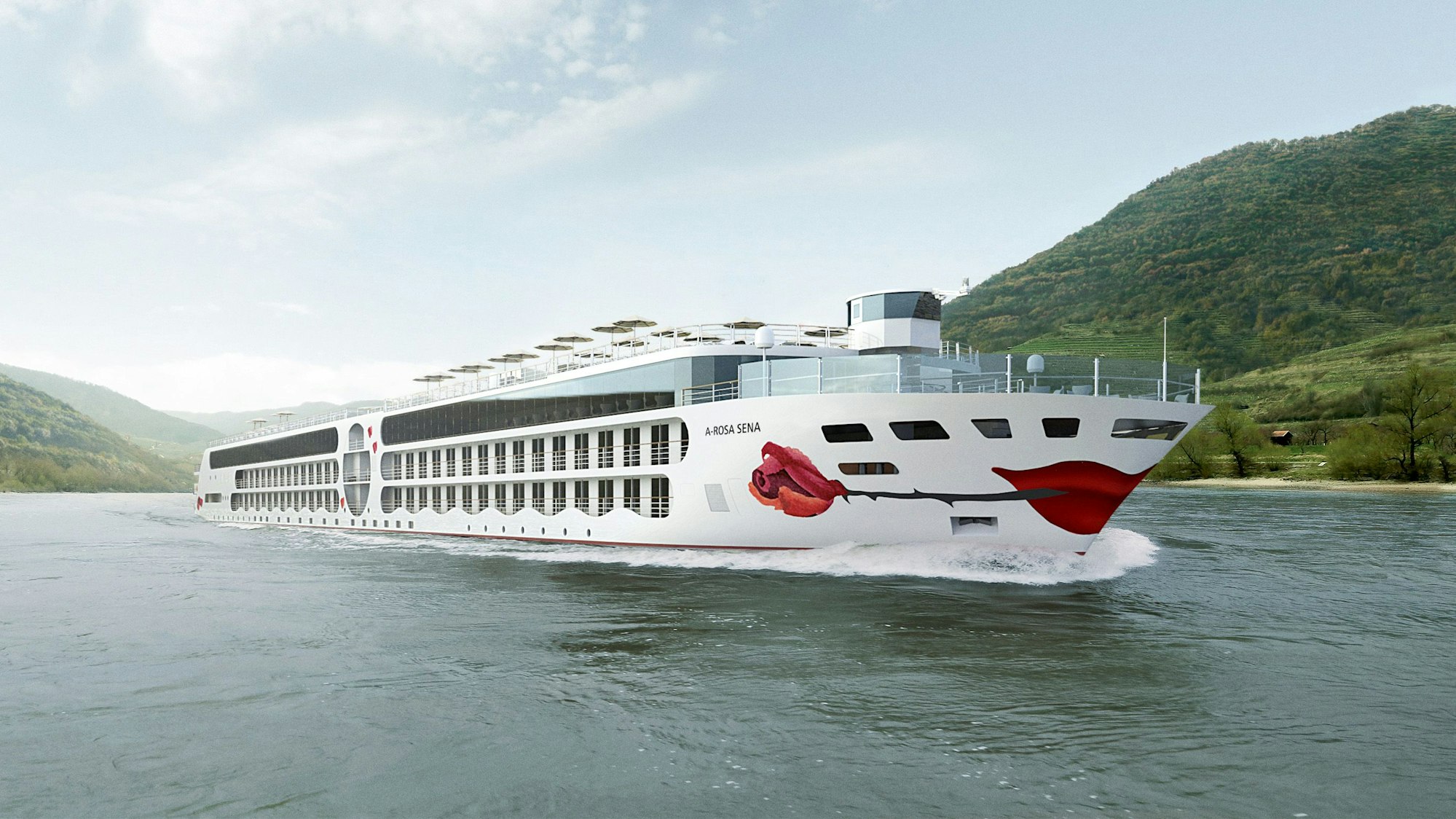 Die neue teils mit Strom angetriebene A-Rosa Sena auf Probefahrt.