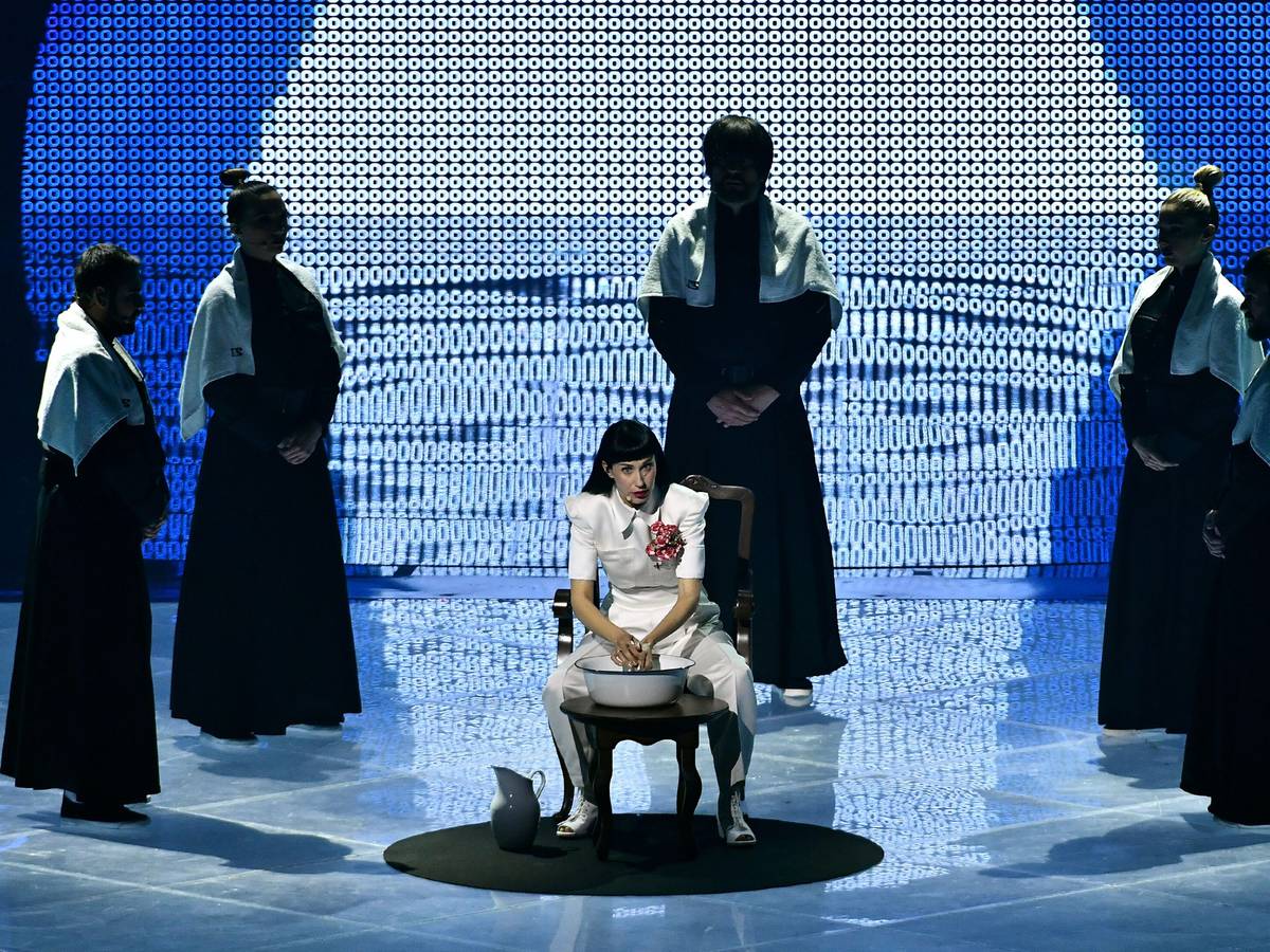 Serbien tritt im zweiten Halbfinale des Eurovision Song Contest am 12. Mai 2022 auf.