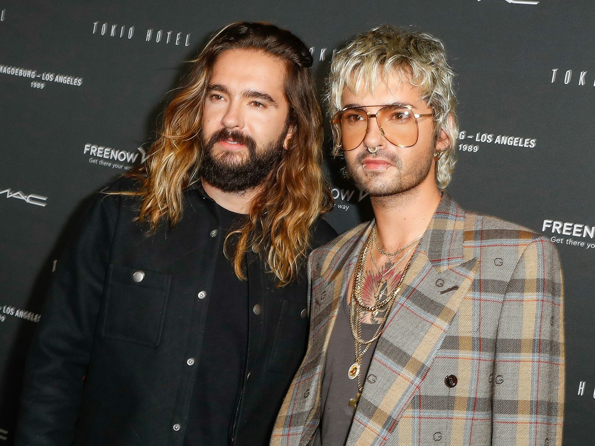 Tom Kaulitz (l.) und sein Bruder Bill Kaulitz (r.).