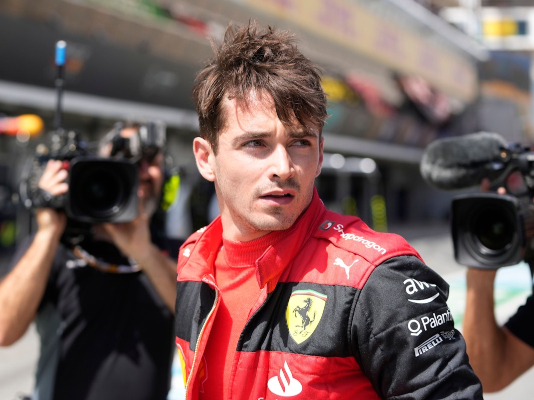Charles Leclerc in der Boxengasse.