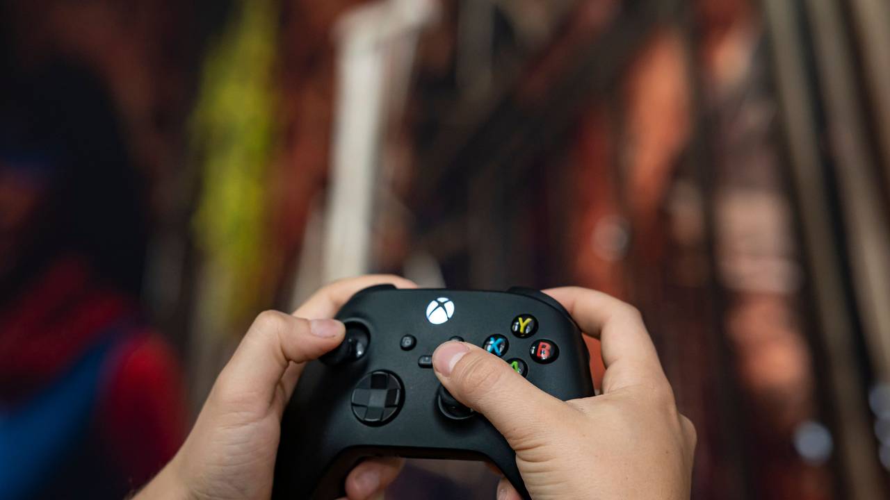 Zum Themendienst-Bericht vom 6. Januar 2022: Wer eine Xbox hat, kann damit bald auch Spiele aus Ubisofts Abo-Dienst Ubisoft+ spielen.
