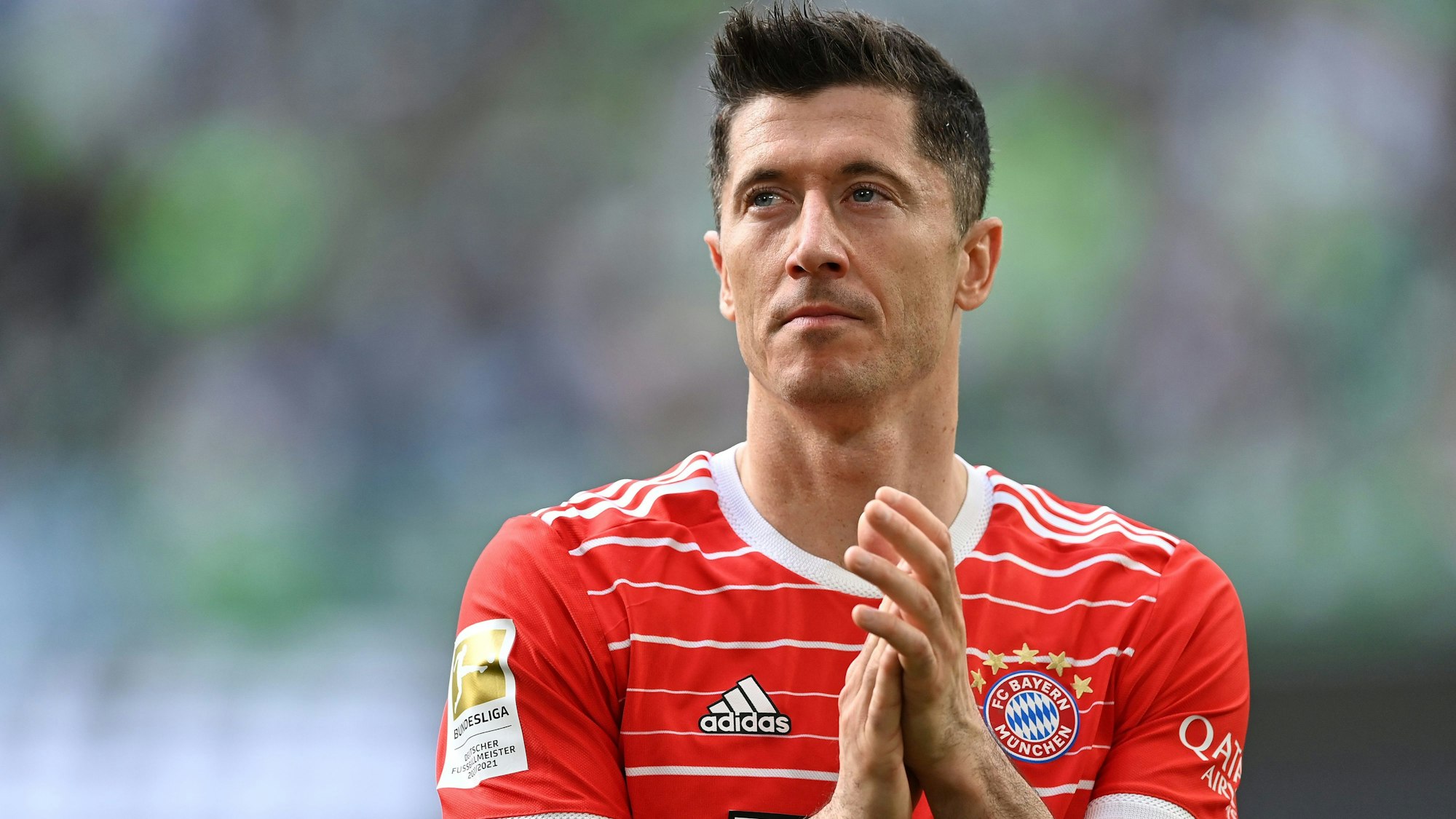 Robert Lewandowski nach dem letzten Saisonspiel des FC Bayern gegen den VfL Wolfsburg.
