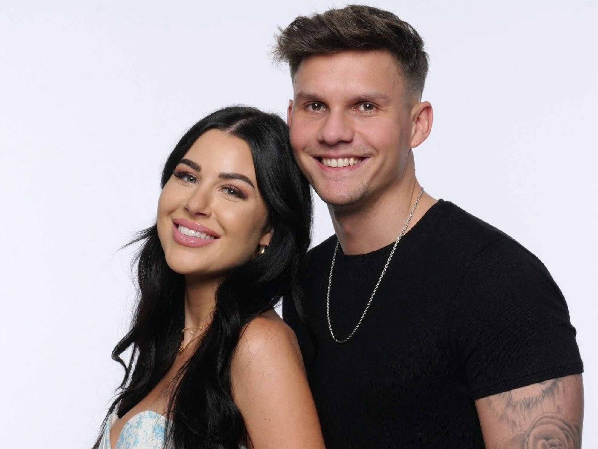 Der YouTube-Star Marcel Dähne und Lisa Weinberger.
Die Verwendung des sendungsbezogenen Materials ist nur mit dem Hinweis und Verlinkung auf RTL+ gestattet.