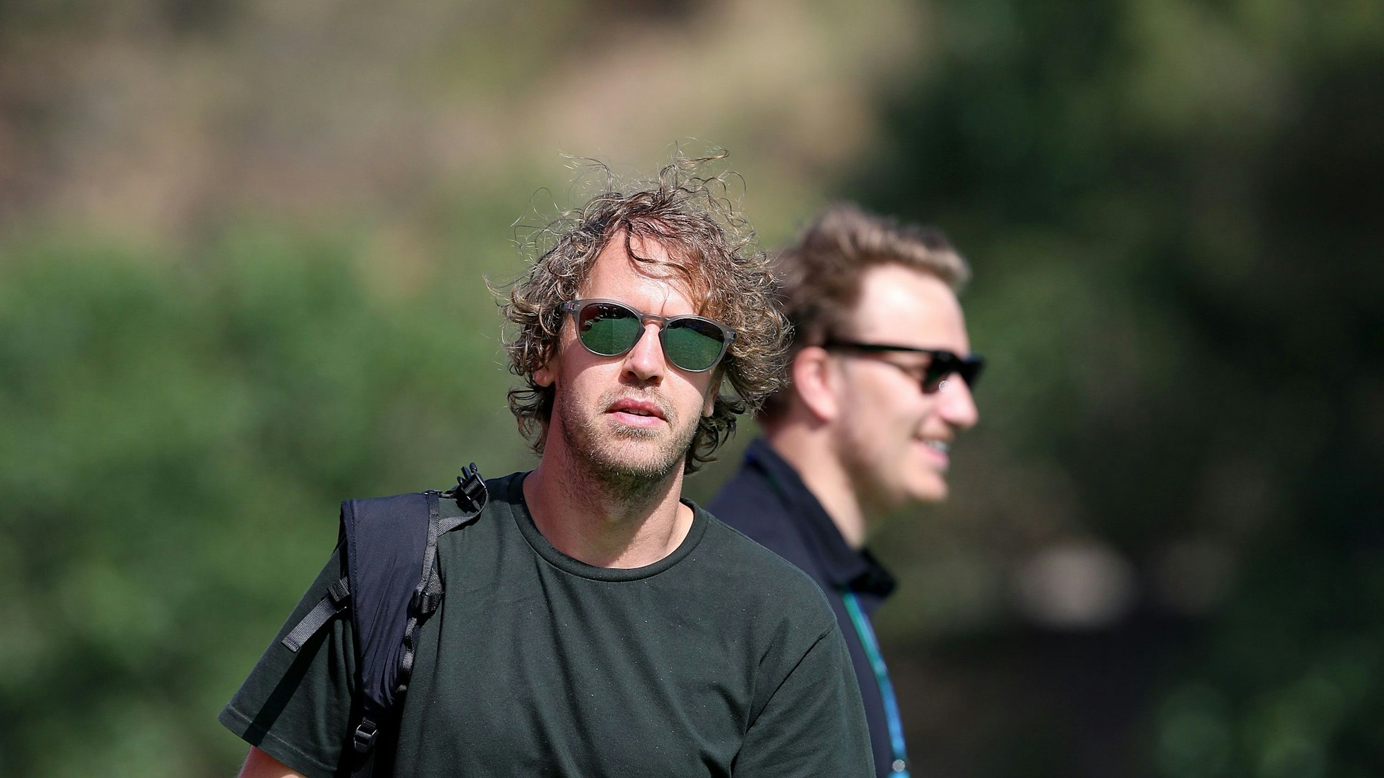 Aston-Martin-Pilot Sebastian Vettel, hier am 20. Mai 2022 vor dem dritten, freien Training beim GP von Spanien, wurde nach dem Rennen überfallen