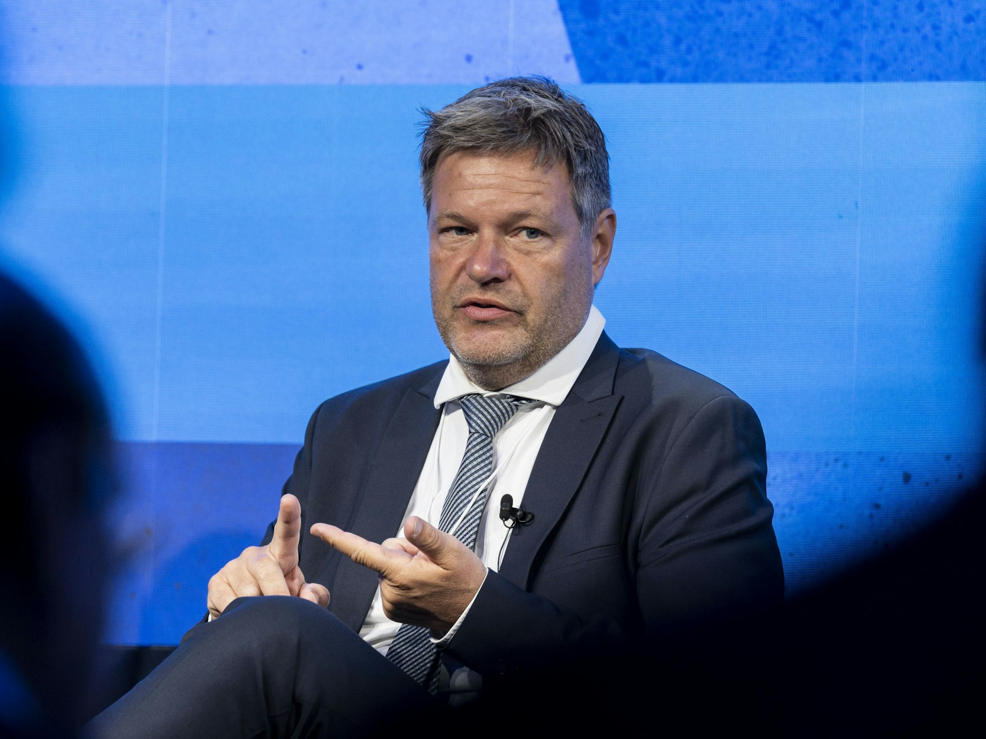 Robert Habeck spricht am 23. Mai 2022 bei einer Podiumssitzung.