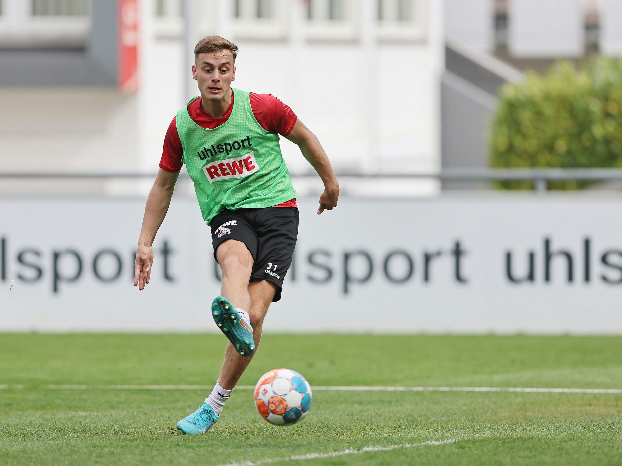 1. FC Köln, Training, Marvin Obuz (1. FC Köln), 13.04.2022, Bild: Herbert Bucco