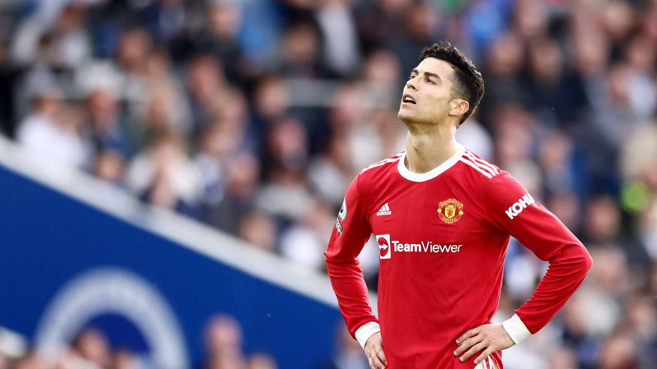 Bei der 0:4-Niederlage gegen Brighton & Hove Albion ist Cristiano Ronaldo mit der Leistung seiner Mannschaft nicht zufrieden.