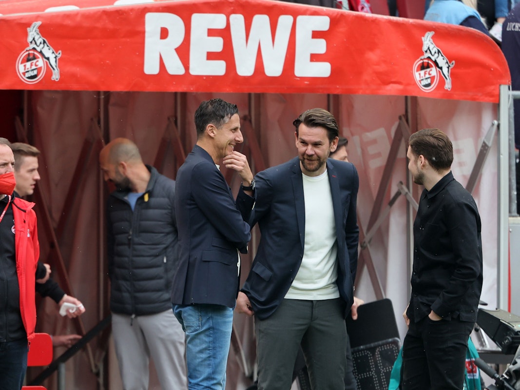 Christian Keller spricht mit Lukas Berg und Thomas Kessler.