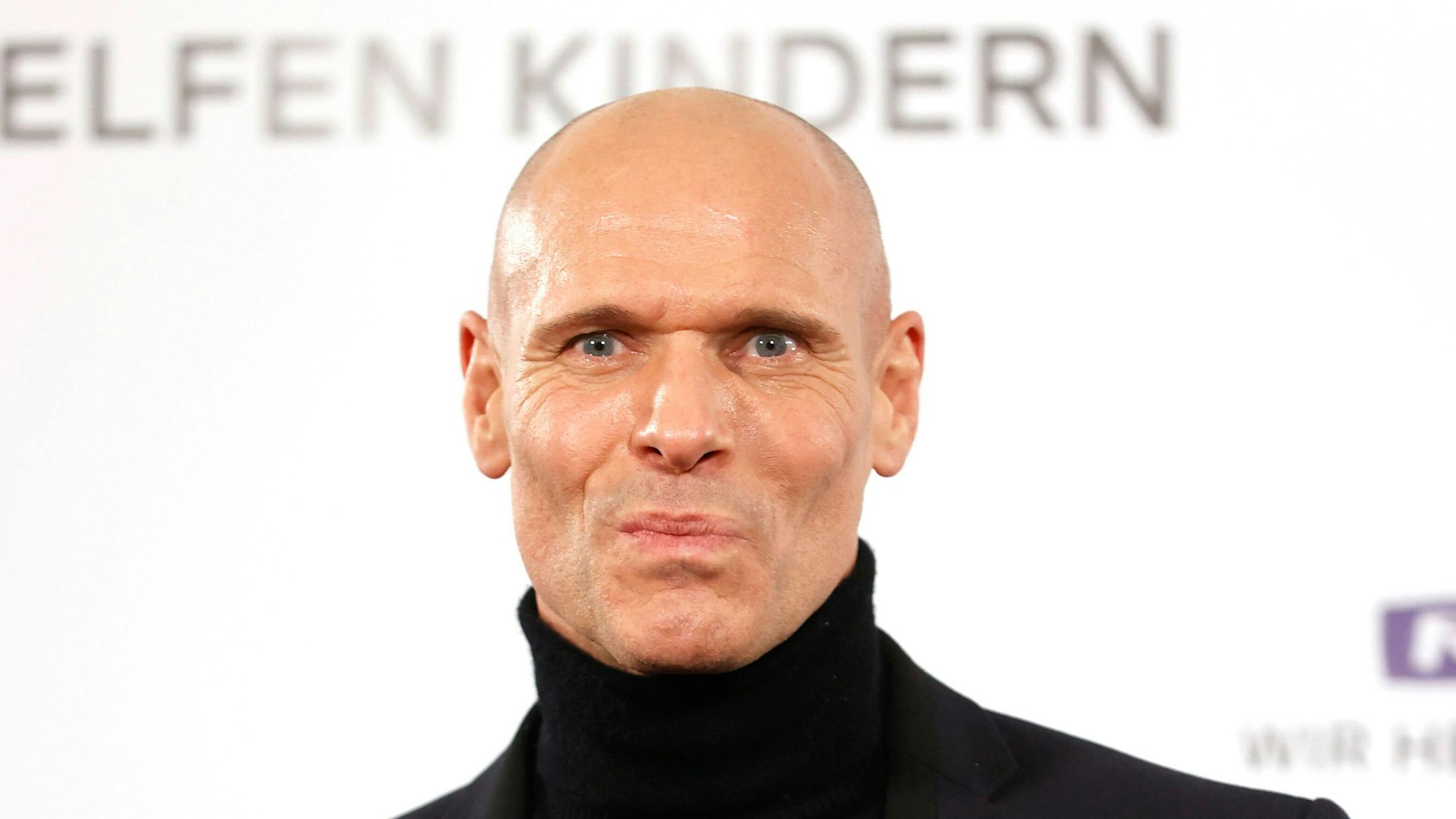 Thorsten Legat beim 26. RTL-Spendenmarathon 2021 im Studio 8 der EMG Studios. Hürth, 19.11.2021