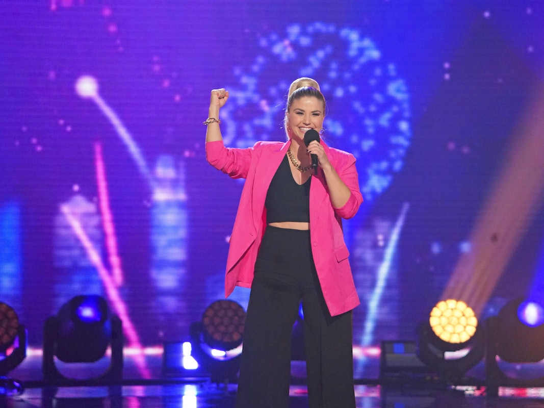 Die Sängerin Beatrice Egli steht bei der Aufzeichnung „Beatrice Egli Show“ am 5. April 2022 auf der Bühne.