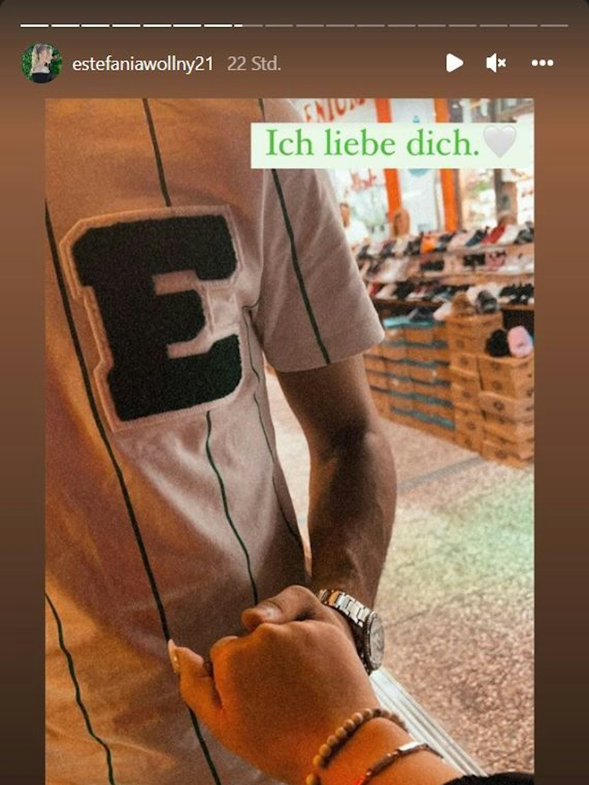 Am 26. Mai platzte die Liebes-Bombe bei Estefania Wollny und ihrem heimlichen Verehrer.