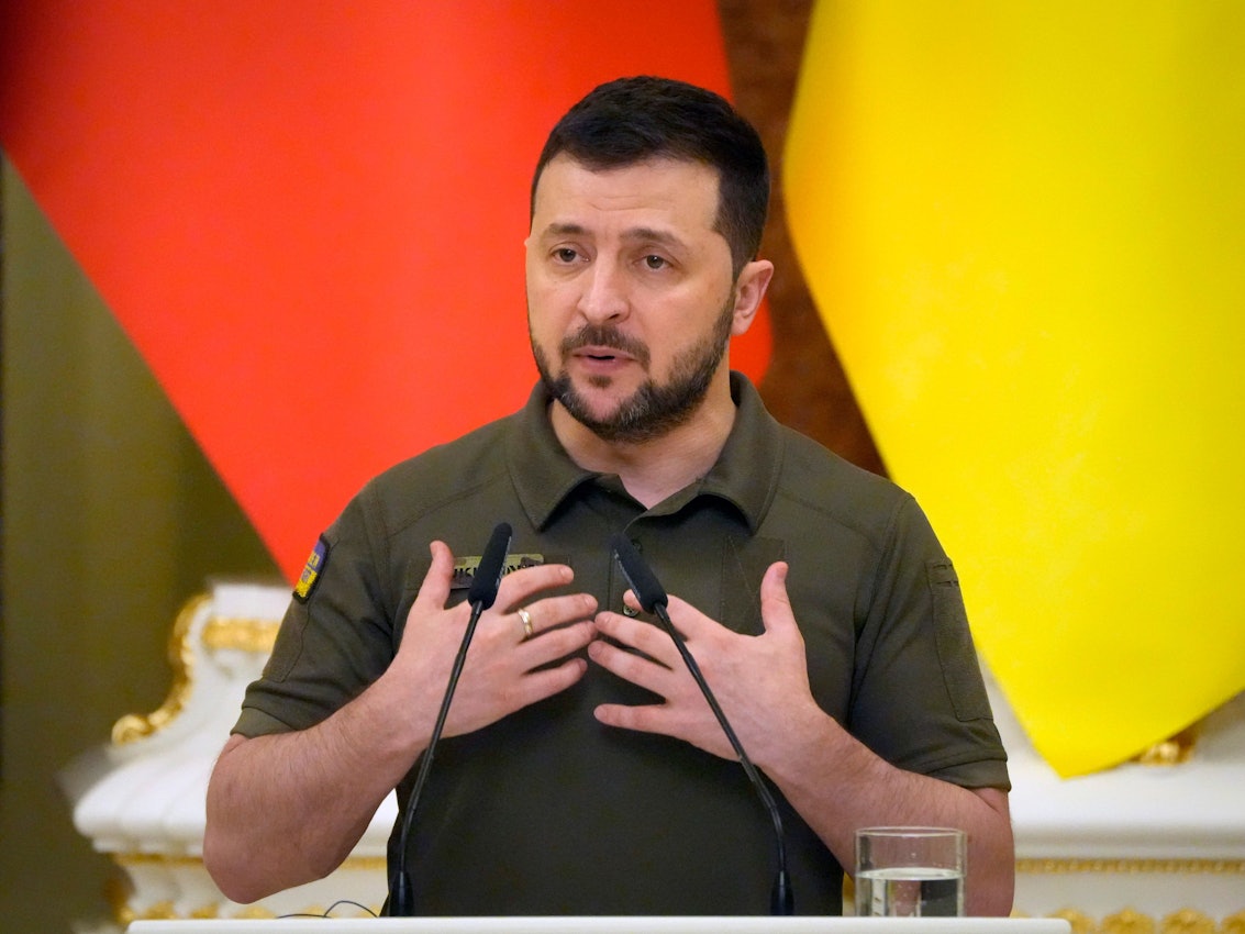 Wolodymyr Selenskyj, Präsident der Ukraine, spricht am 22. Mai auf einer Pressekonferenz in Kyjiw.