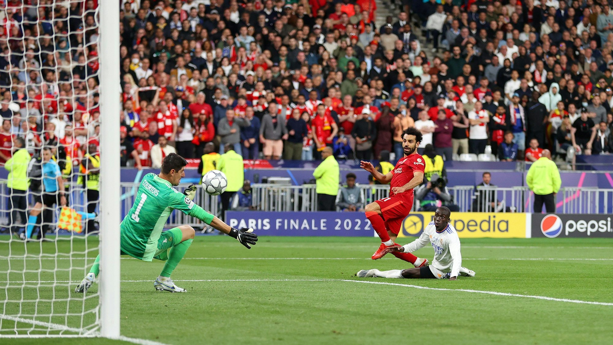 Der überragende Thibaut Courtois rettet Real Madrid im Finale der Champions League mit einer starken Parade.