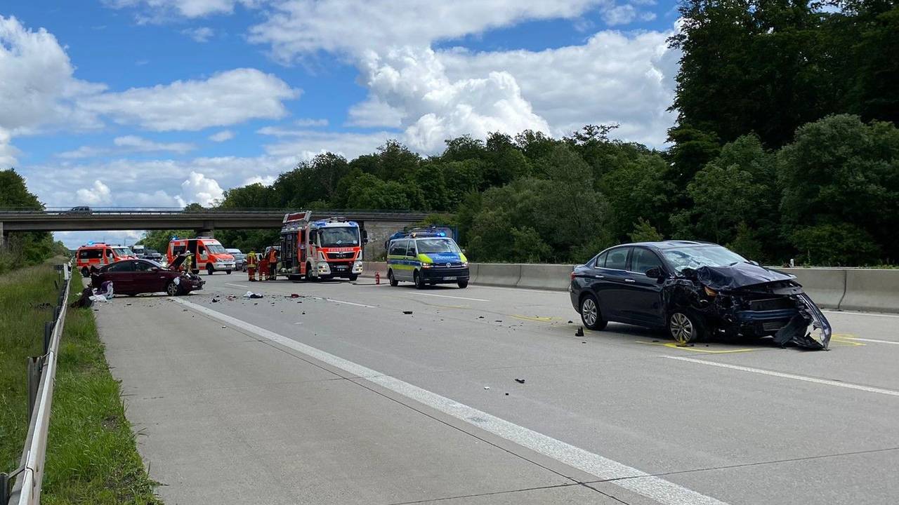 Für eine Familie aus der Ukraine endete ein Unfall auf der A4 in einem Todesdrama.