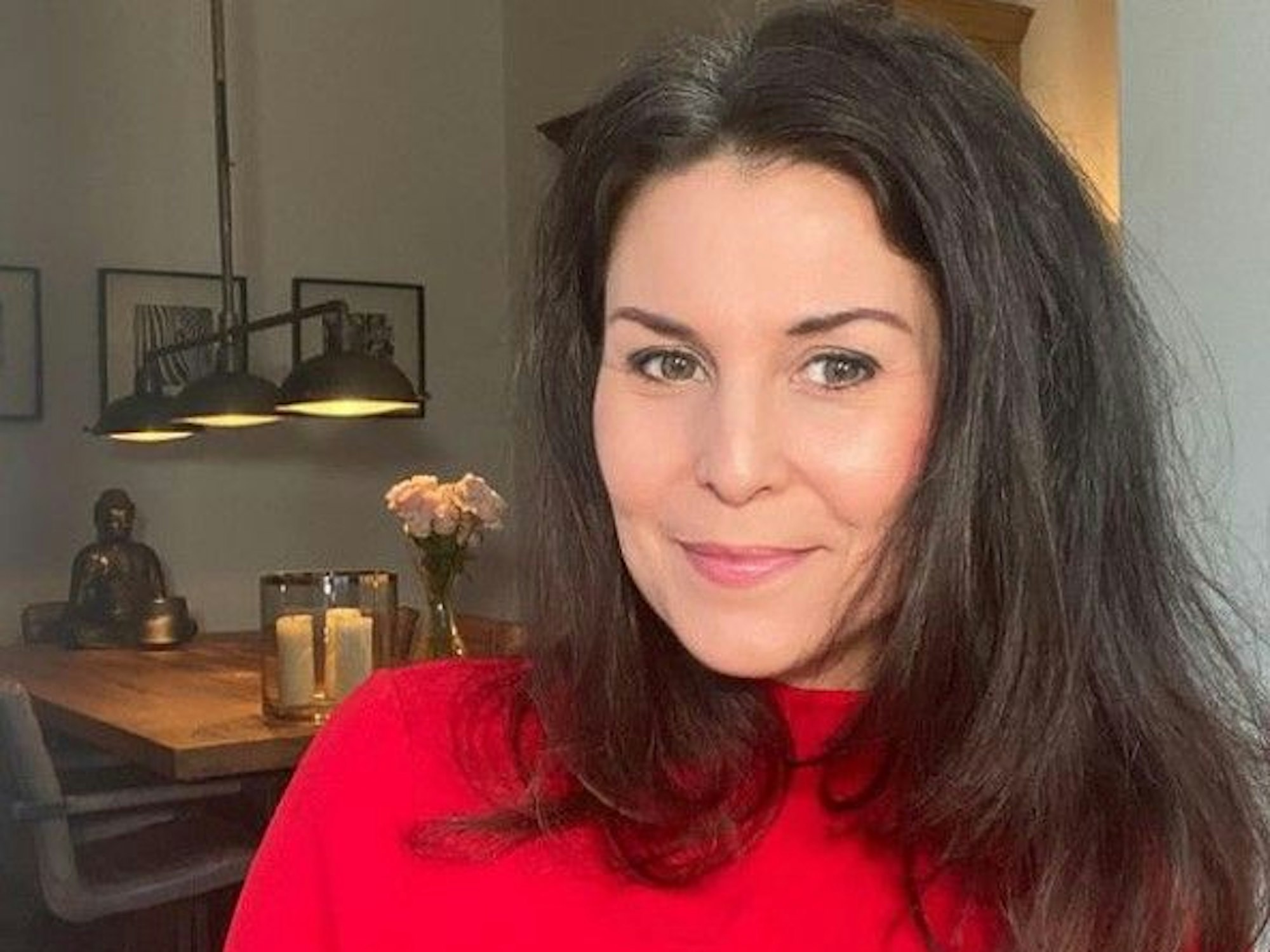 Vanessa Blumhagen lächelt in die Kamera.