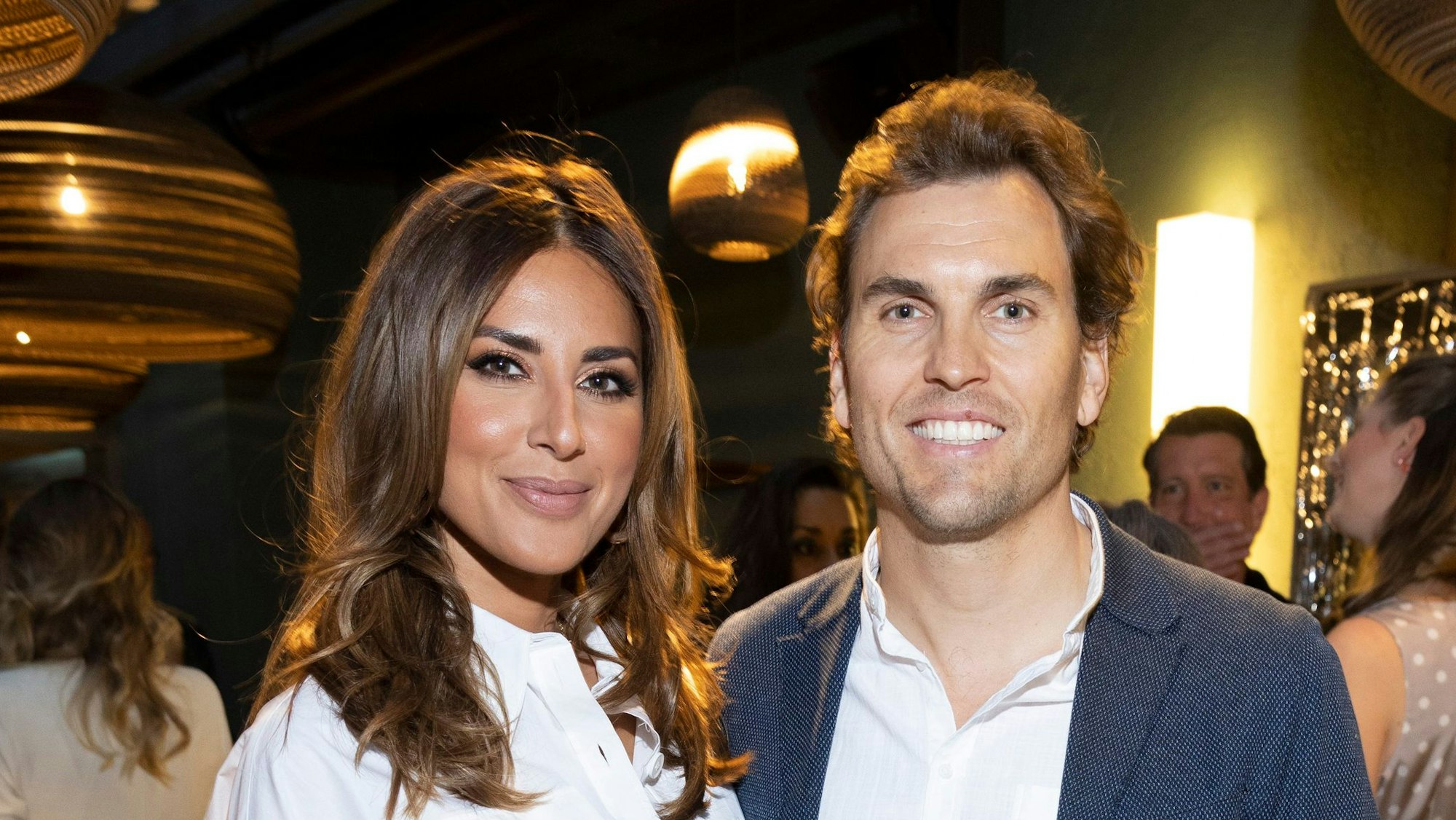 Jana Azizi and Johann Ackermann bei der Nina Ensmann x The Wellem Celebrate May Cocktail Party in Düsseldorf.