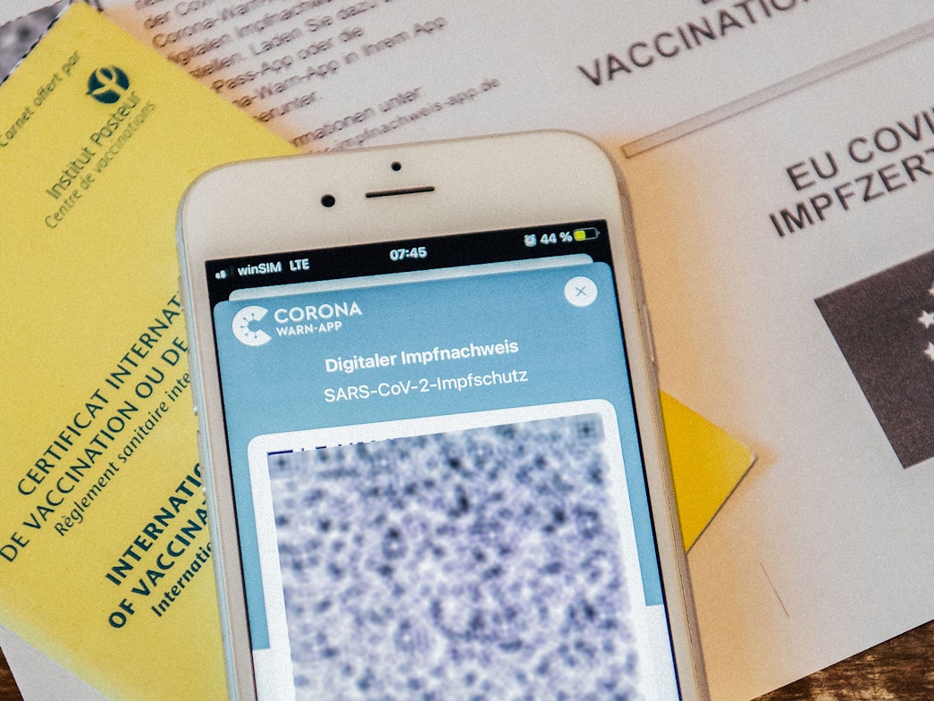 In dieser Corona-Warn-App ist das EU-Covid-19 Impfzertifikat erfolgreich eingescannt worden. Das Bild ist am 14. Juni 2022 entstanden.
