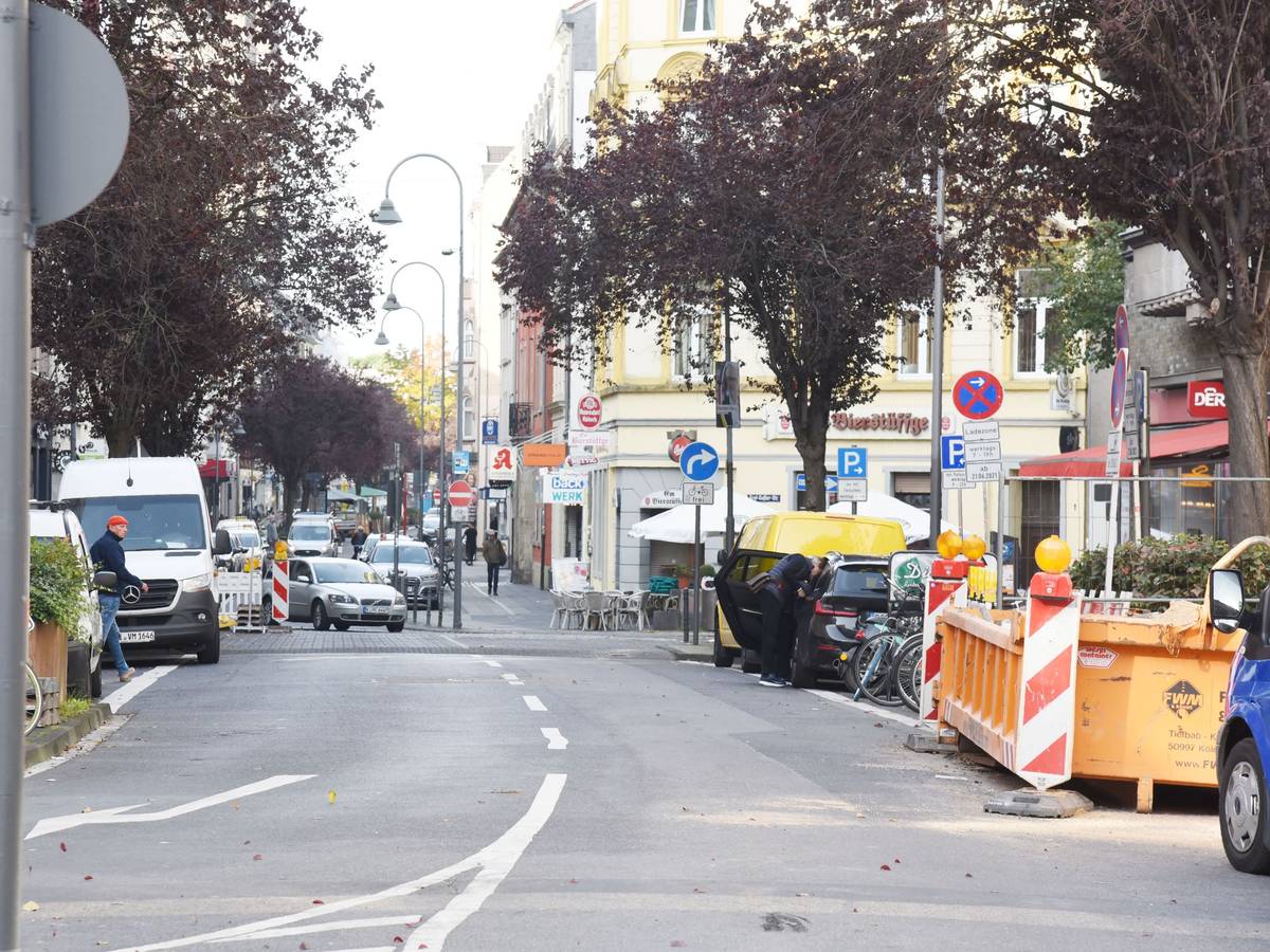 Die Deutzer Freiheit am 18. Oktober 2021.