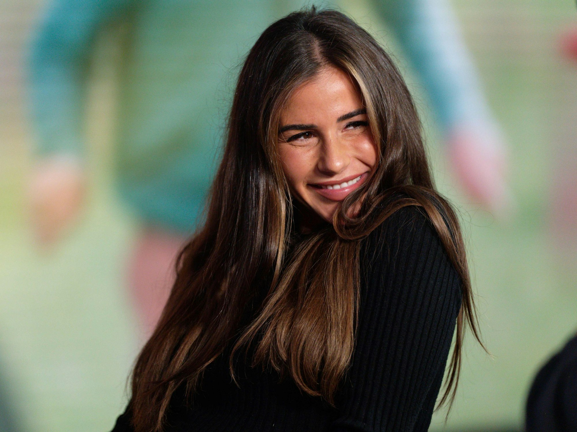 Die Sängerin Sarah Engels steht beim 26. RTL-Spendenmarathon am 26. November 2021 im Studio