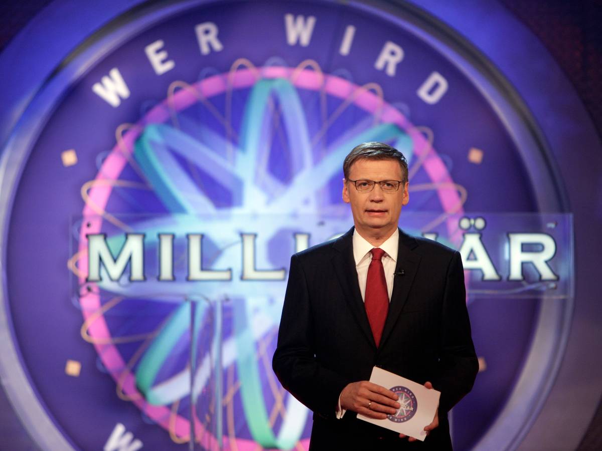 Günther Jauch moderiert die am 09.11.2010 in Köln die Aufzeichnung der Sendung „Wer wird Millionär? - Prominenten-Special“.