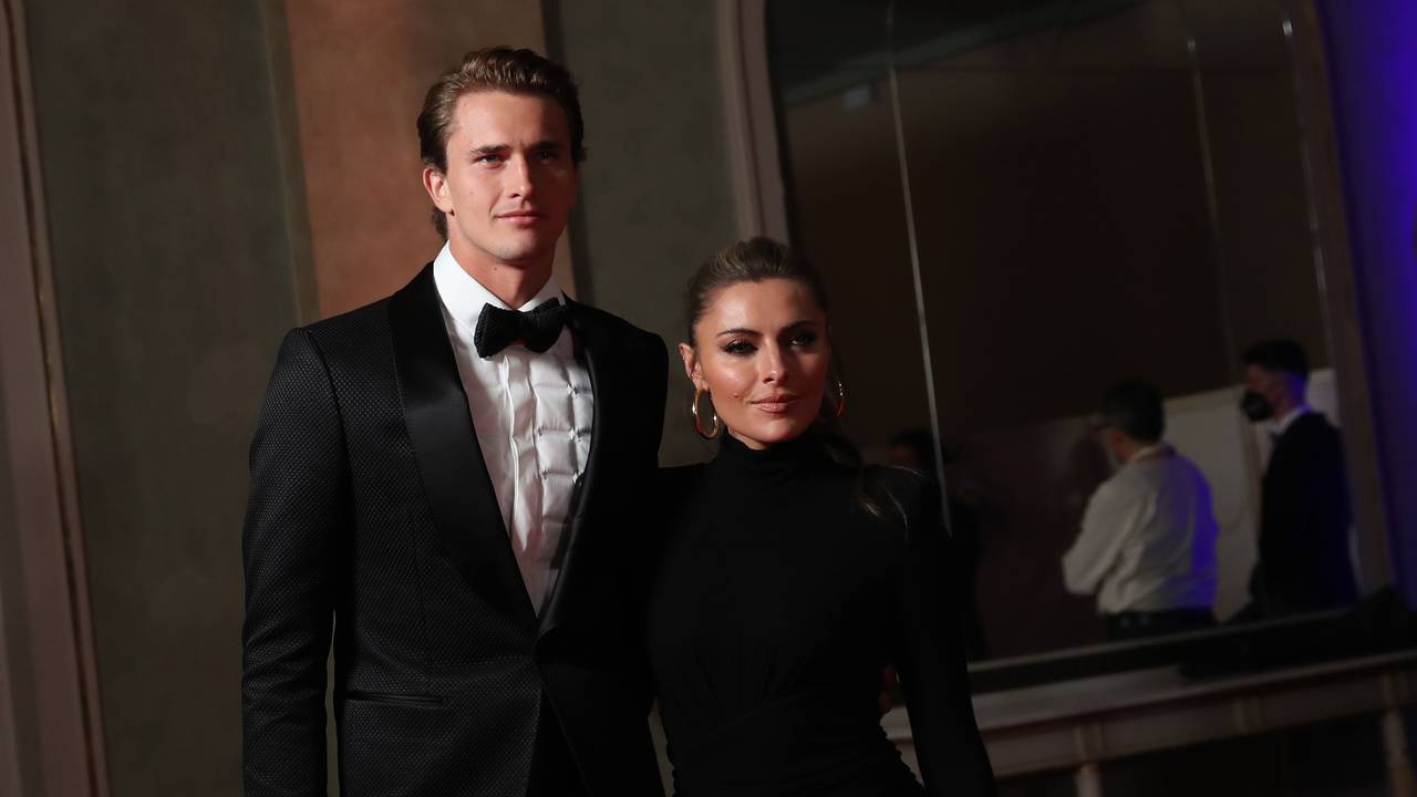 Tennisspieler Alexander Zverev und Sophia Thomalla kommen zur Gala zur Wahl der „Sportler des Jahres“ 2021.