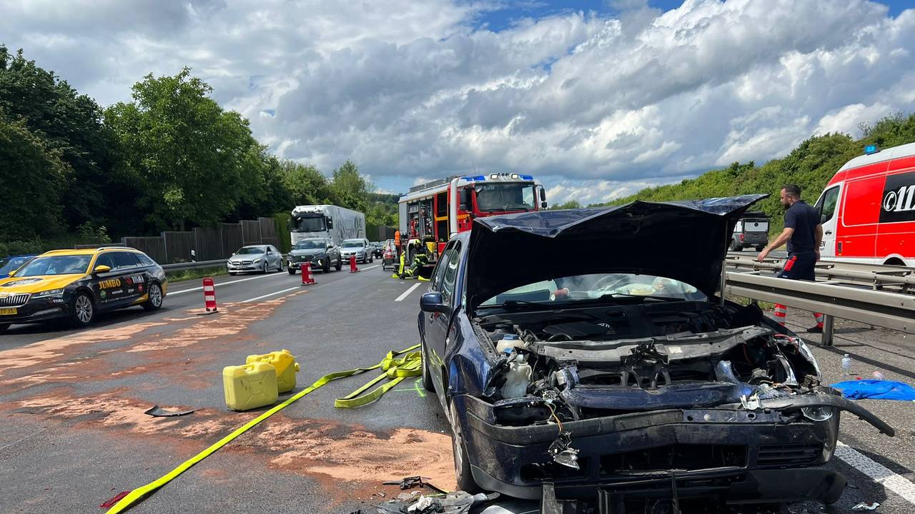 Ein Unfall auf der A3 hat sich am Sonntagnachmittag in Höhe der Anschlussstelle Siebengebirge ereignet. Unser Symbolfoto stammt von einem anderen Einsatz auf der A3.