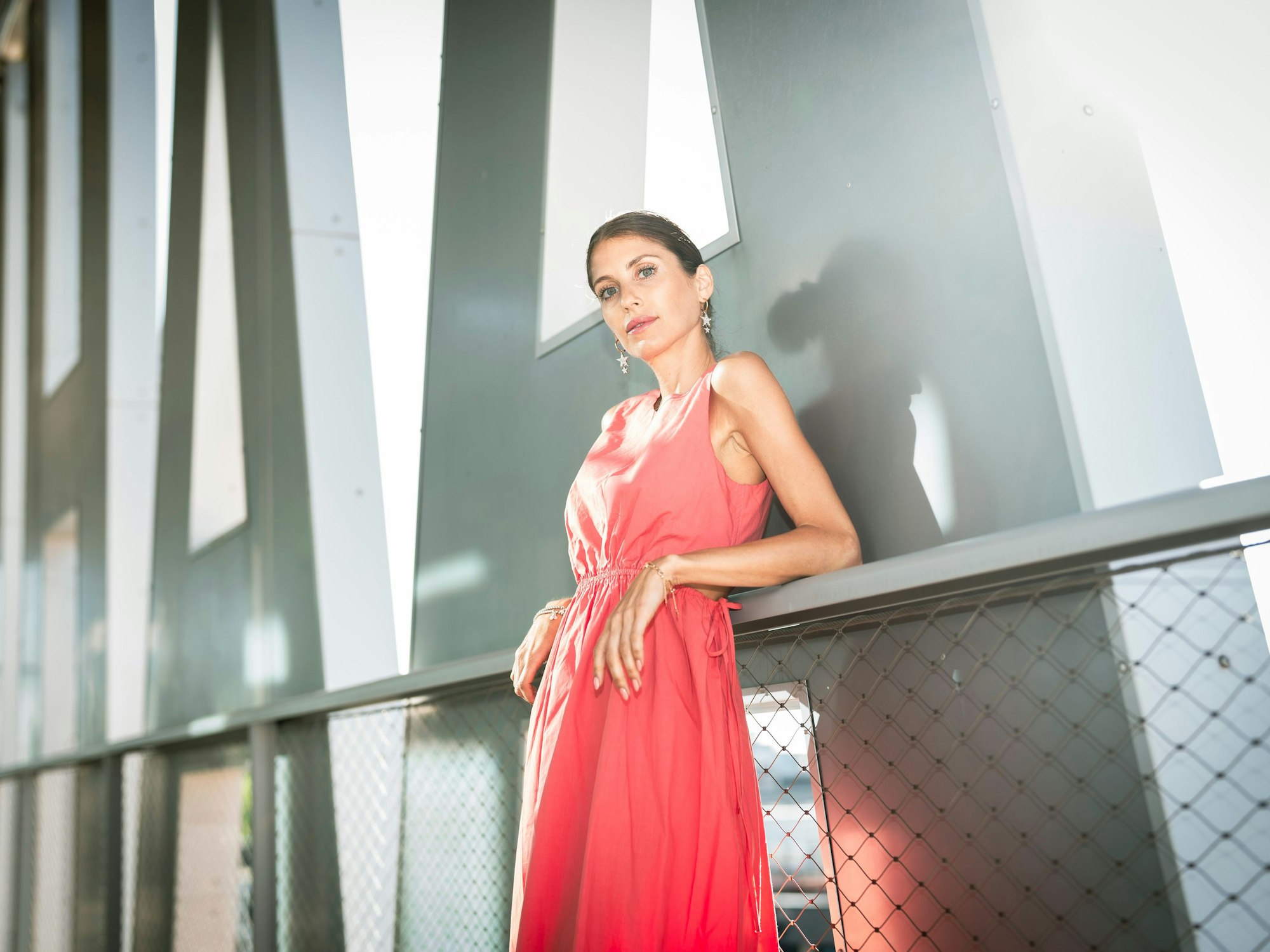 Cathy Hummels posiert in München.