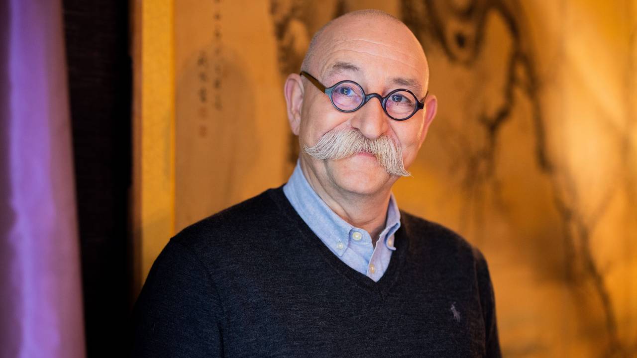 Horst Lichter, Koch und Moderator, aufgenommen im Savoy Hotel. Er hat ein neues Buch geschrieben, mit dem Titel «Ich bin dann mal still: Meine Suche nach der Ruhe in mir». Er blickt darin auch auf seine Karriere und sein Leben zurück.