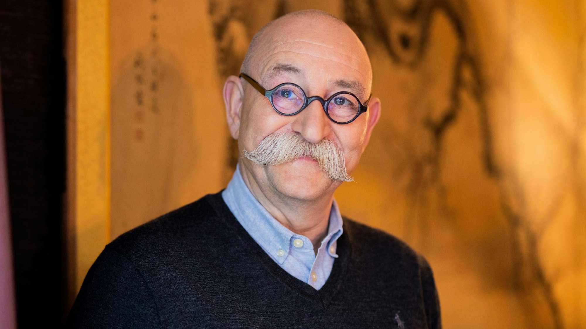 Horst Lichter, Koch und Moderator, aufgenommen im Savoy Hotel. Er hat ein neues Buch geschrieben, mit dem Titel «Ich bin dann mal still: Meine Suche nach der Ruhe in mir». Er blickt darin auch auf seine Karriere und sein Leben zurück.