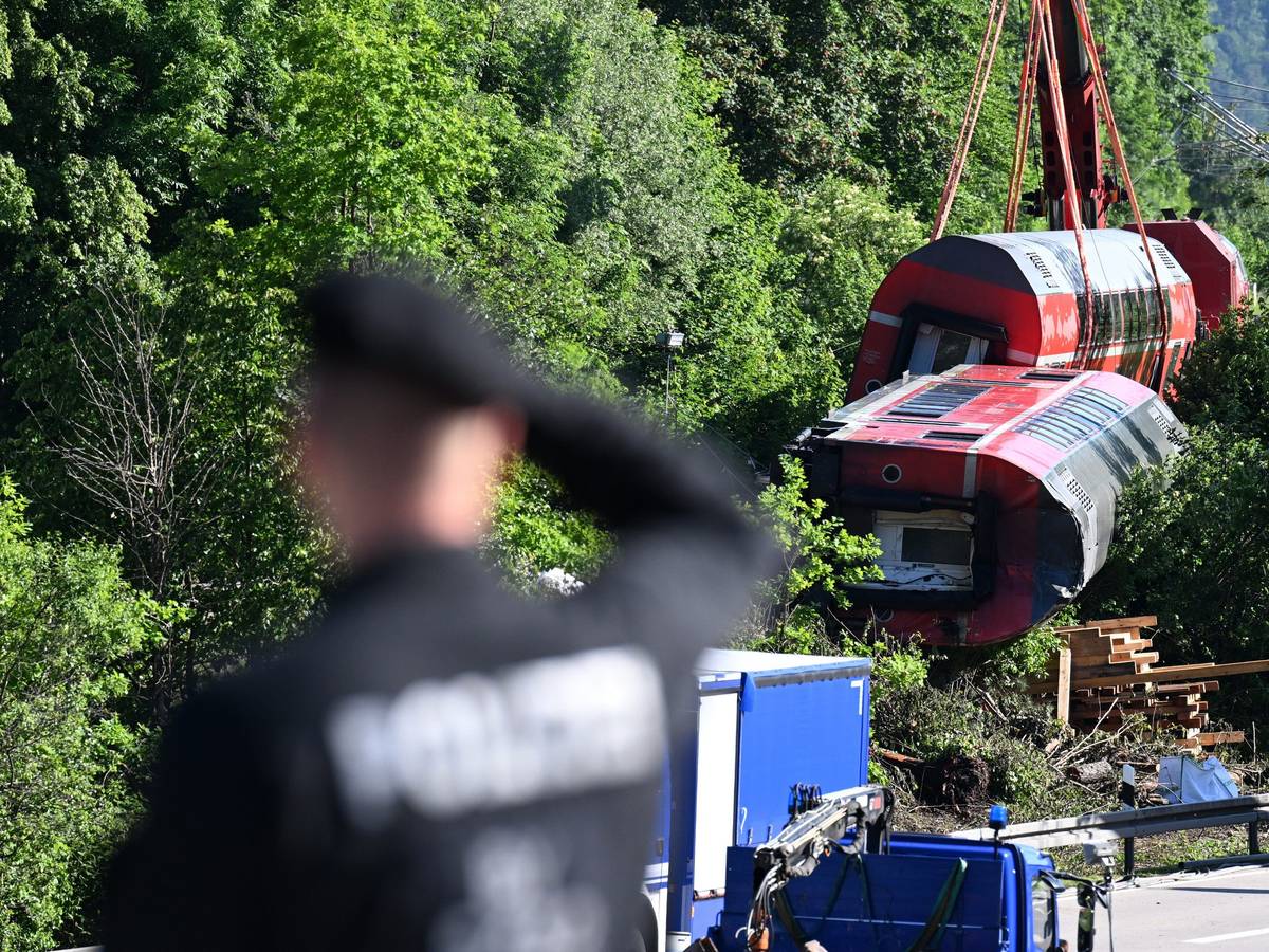 Bei dem Zugunglück in Garmisch-Partenkirchen wurden mehrere Menschen getötet und etliche verletzt.