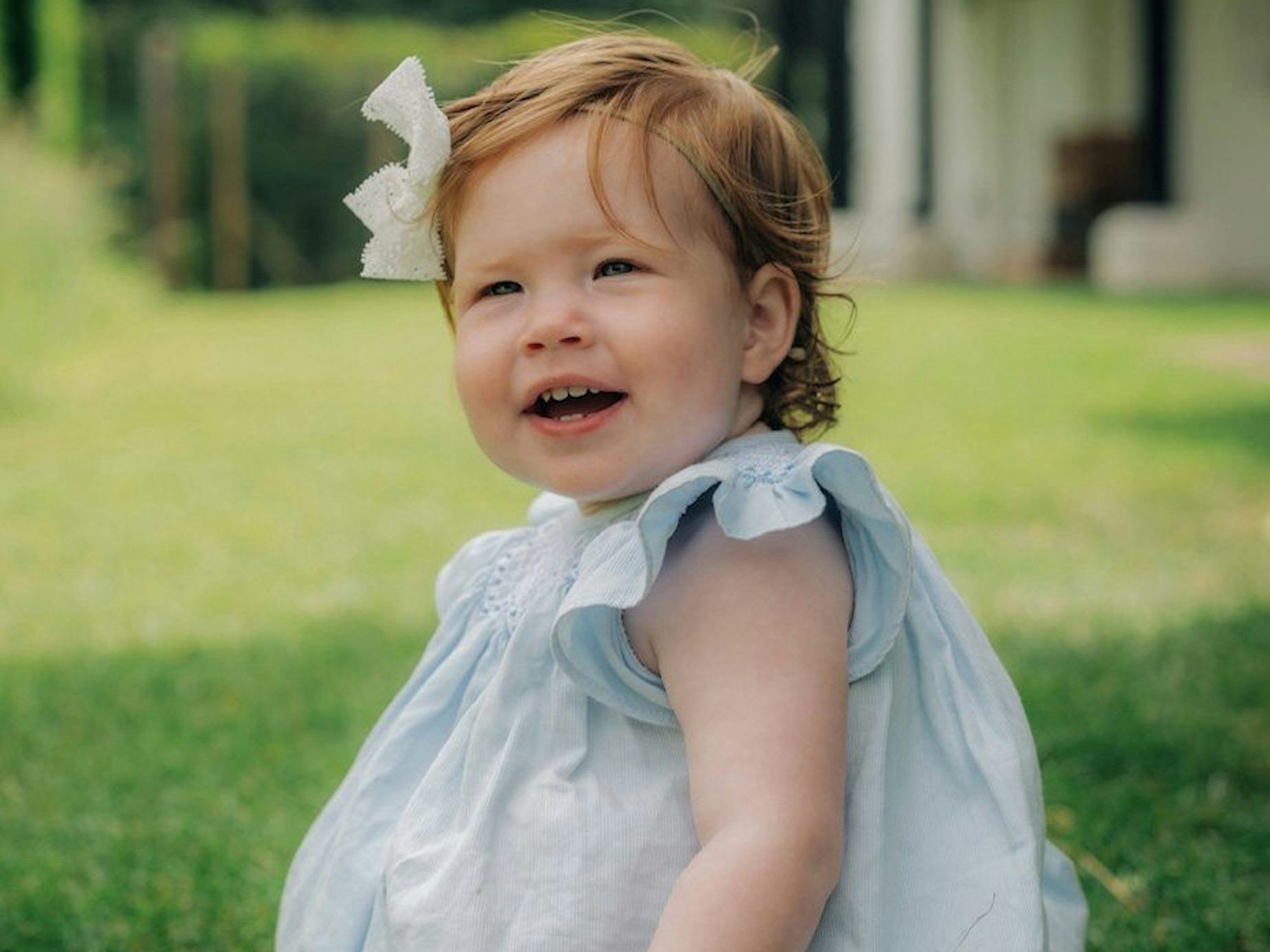 Das von Archewell, einer Organisation der Eltern, am 6. Juni 2022 herausgegebene Handout-Bild zeigt Lilibet Diana Mountbatten-Windsor, die Tochter von Prinz Harry, Herzog von Sussex, und Meghan, die Herzogin von Sussex, als sie am Samstag, 4. Juni 2022, ihren ersten Geburtstag feiert.