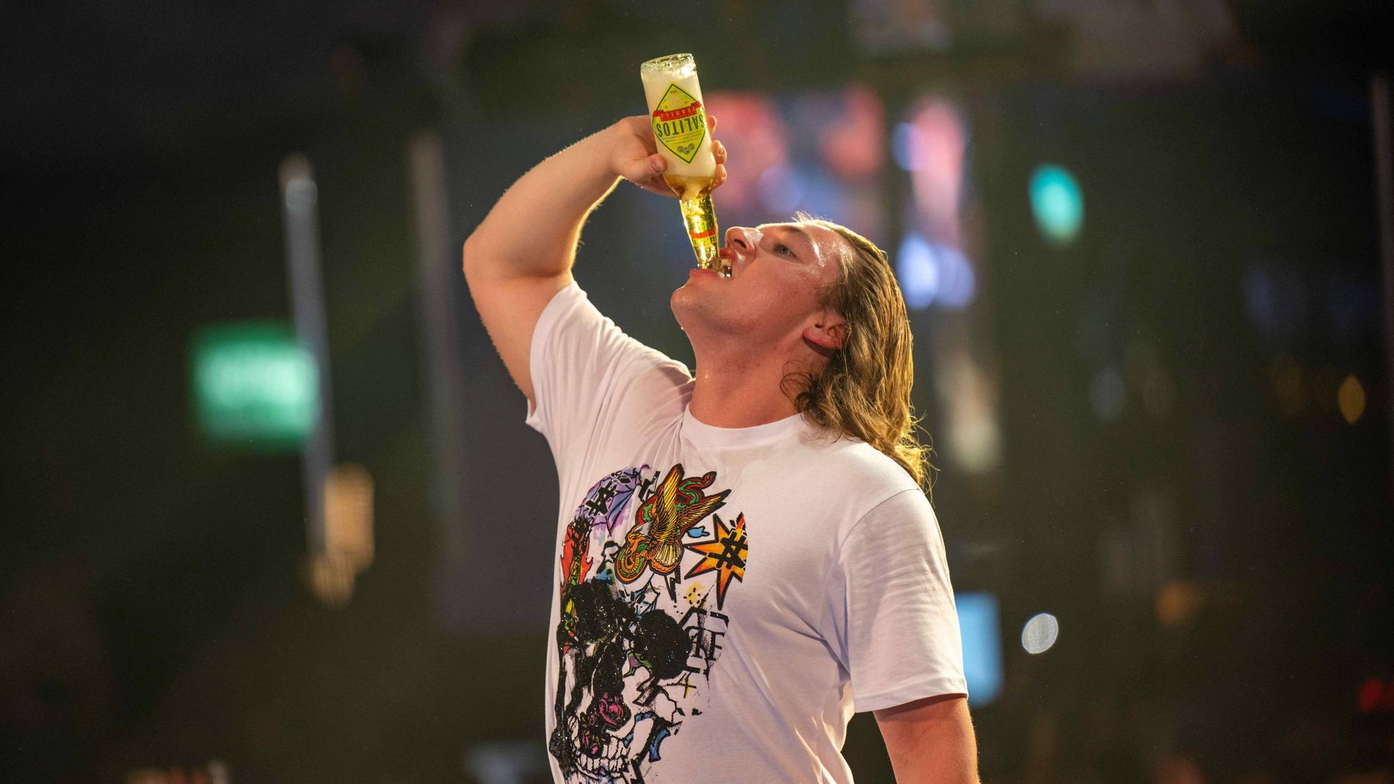 Internet-Star Ron Bielecki, hier im Mai 2022 im Megapark auf Mallorca, sorgte mit einem Skandal-Stream für einen Shitstorm.