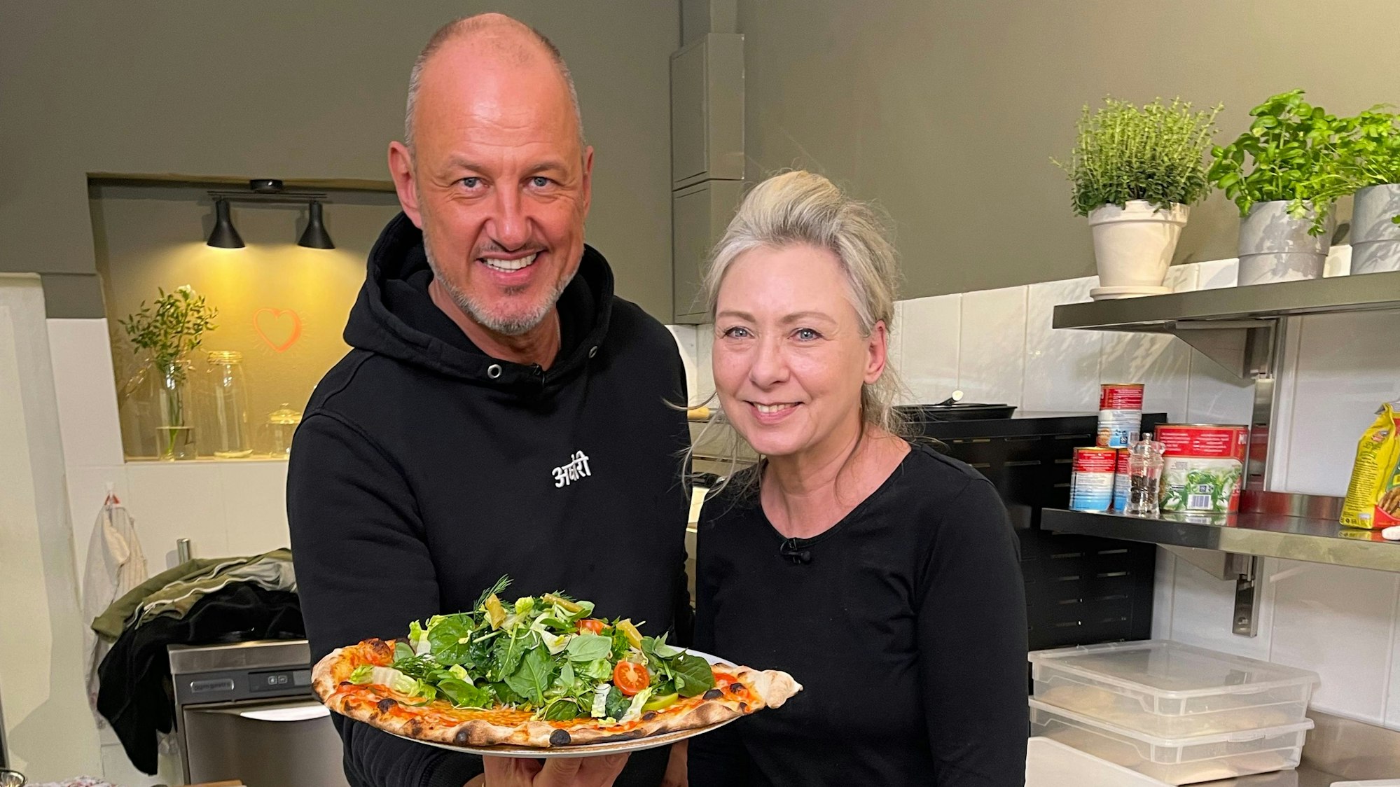 "Pizzabäckerin" Nicole stellte Frank Rosins Geduld auf eine harte Probe. An ihren Pizzen gab es jedoch so gar nichts auszusetzen.