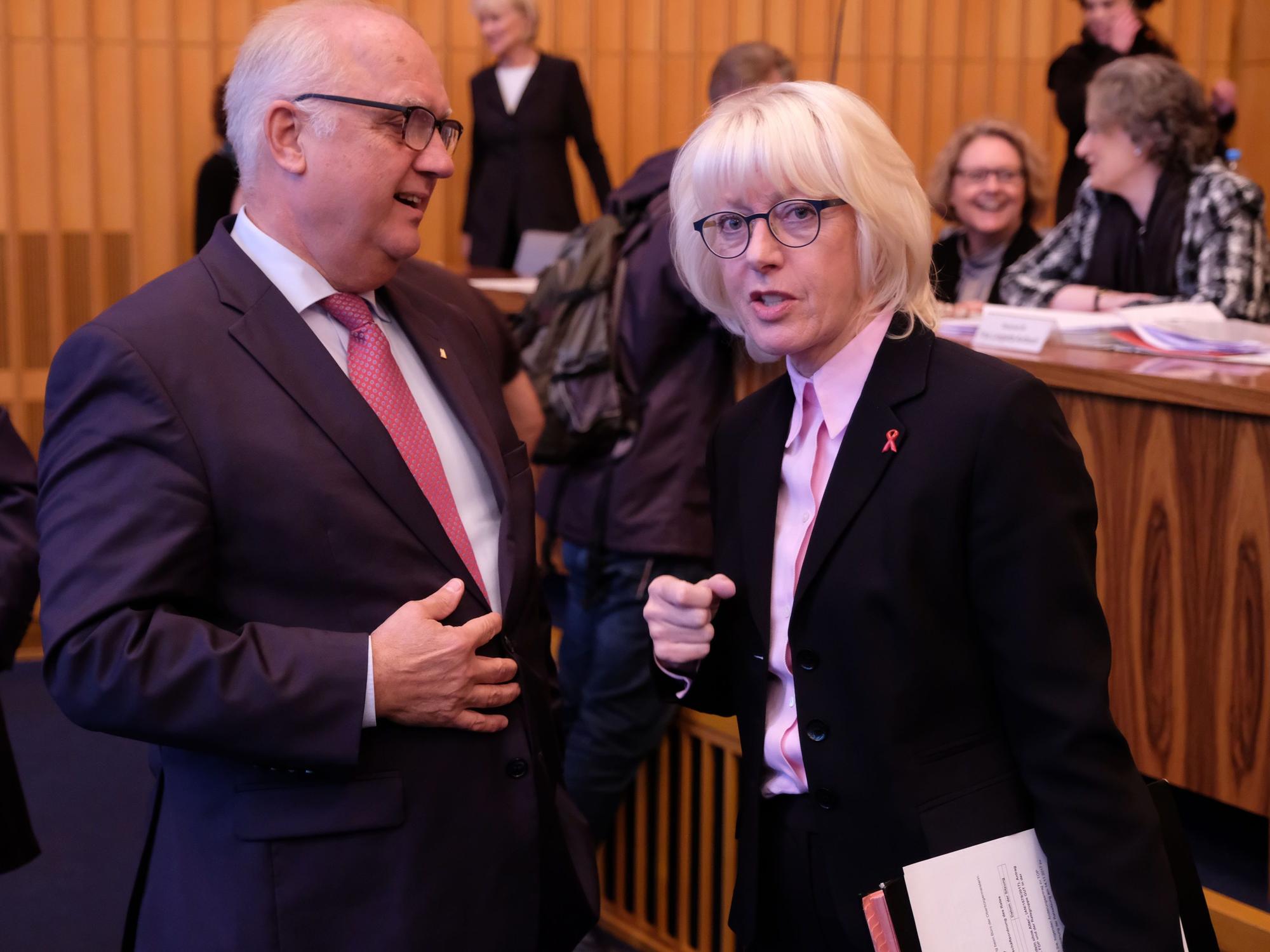 Elfi Scho-Antwerpes und Hans-Werner Bartsch im Kölner Stadtrat