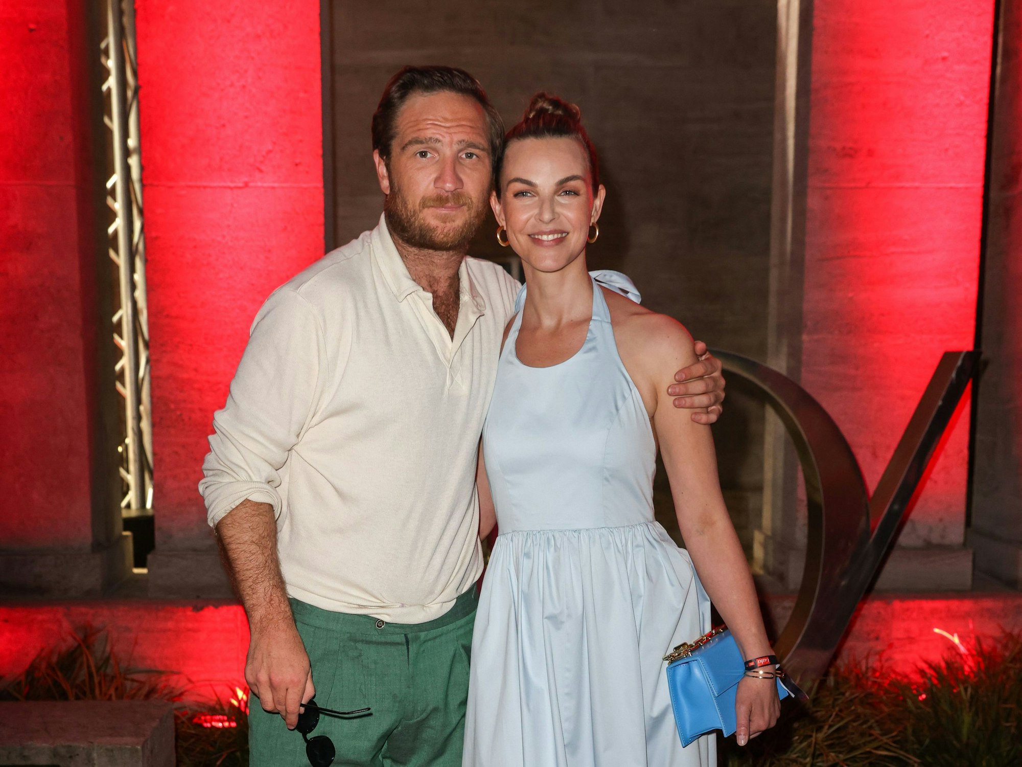 Frederick Lau und Frau Annika Lau kommen zu der Launch-Party der Marke "GALA" im Das Stue Hotel.