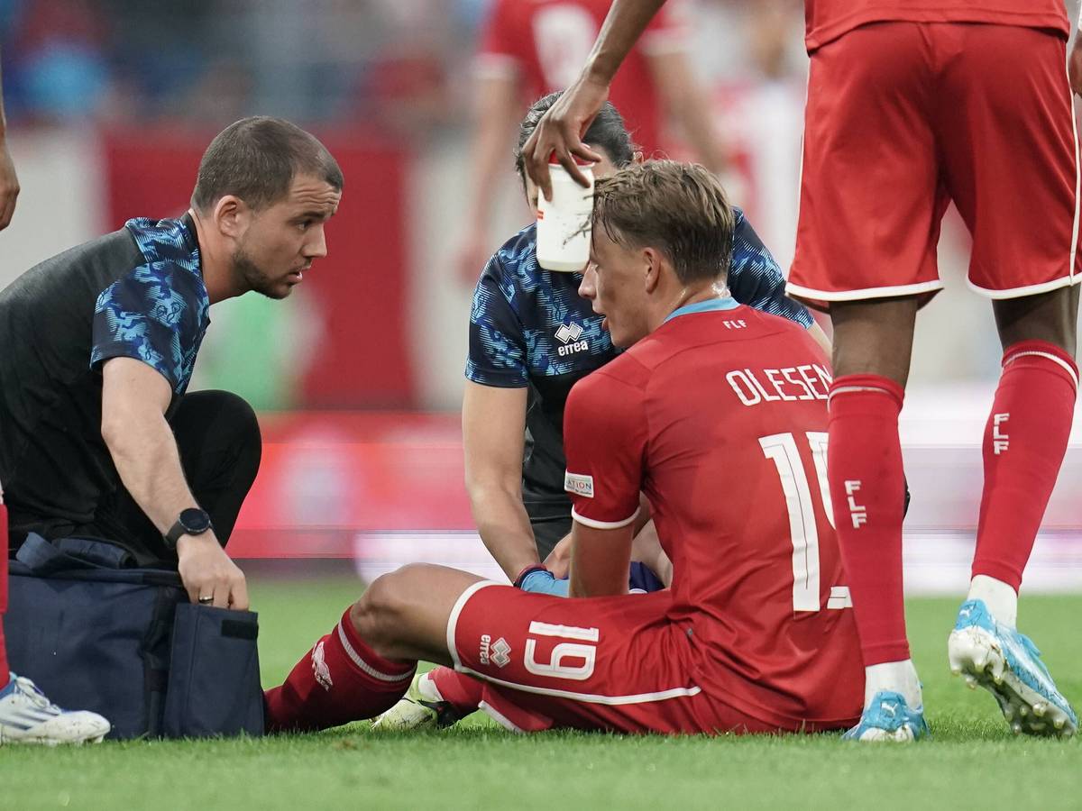 Mathias Olesen musste bei Luxemburgs Nations-League-Spiel gegen die Türkei (am 11. Juni 2022) behandelt werden.