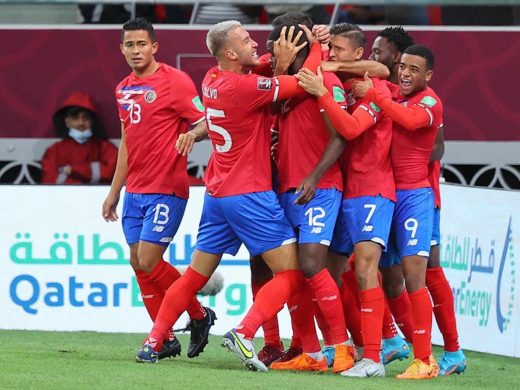 Die Spieler von Costa Rica jubeln.