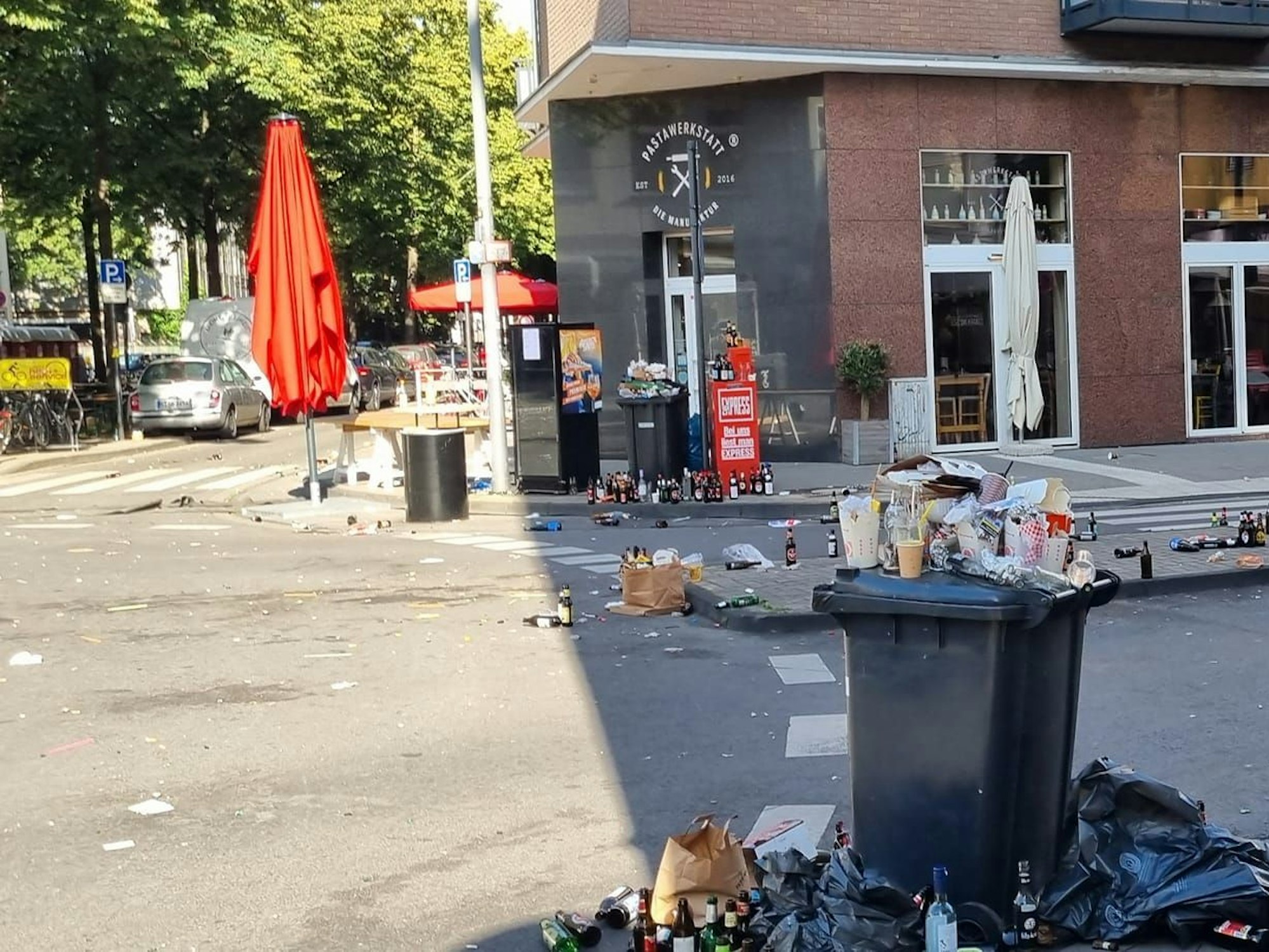 Die Bonner Straße während des Südstadt-Festes.