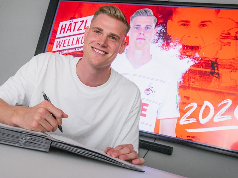 Steffen Tigges bei seiner Vorstellung beim 1. FC Köln.