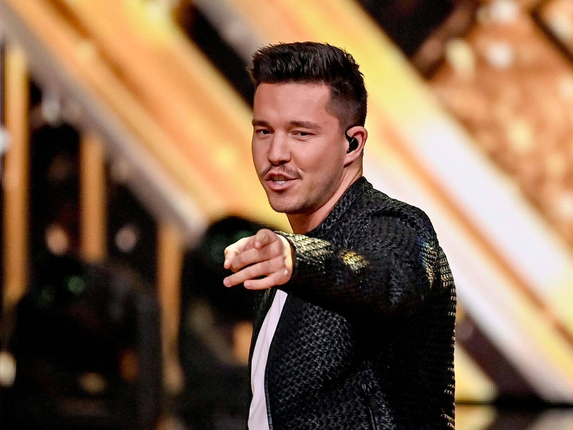 Sänger Nico Santos, hier im Viertelfinale von „Voice of Germany“ am 5. Dezember 2021, hat geheiratet und Bilder davon veröffentlicht.